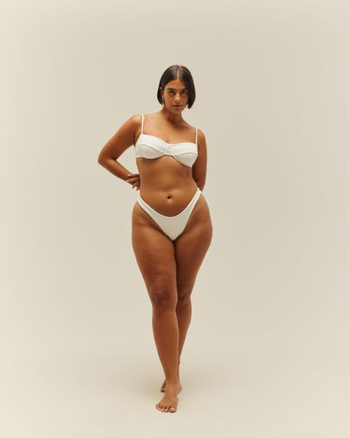 01030102_0014_-1-TOP-MEIA-TACA-CREPE