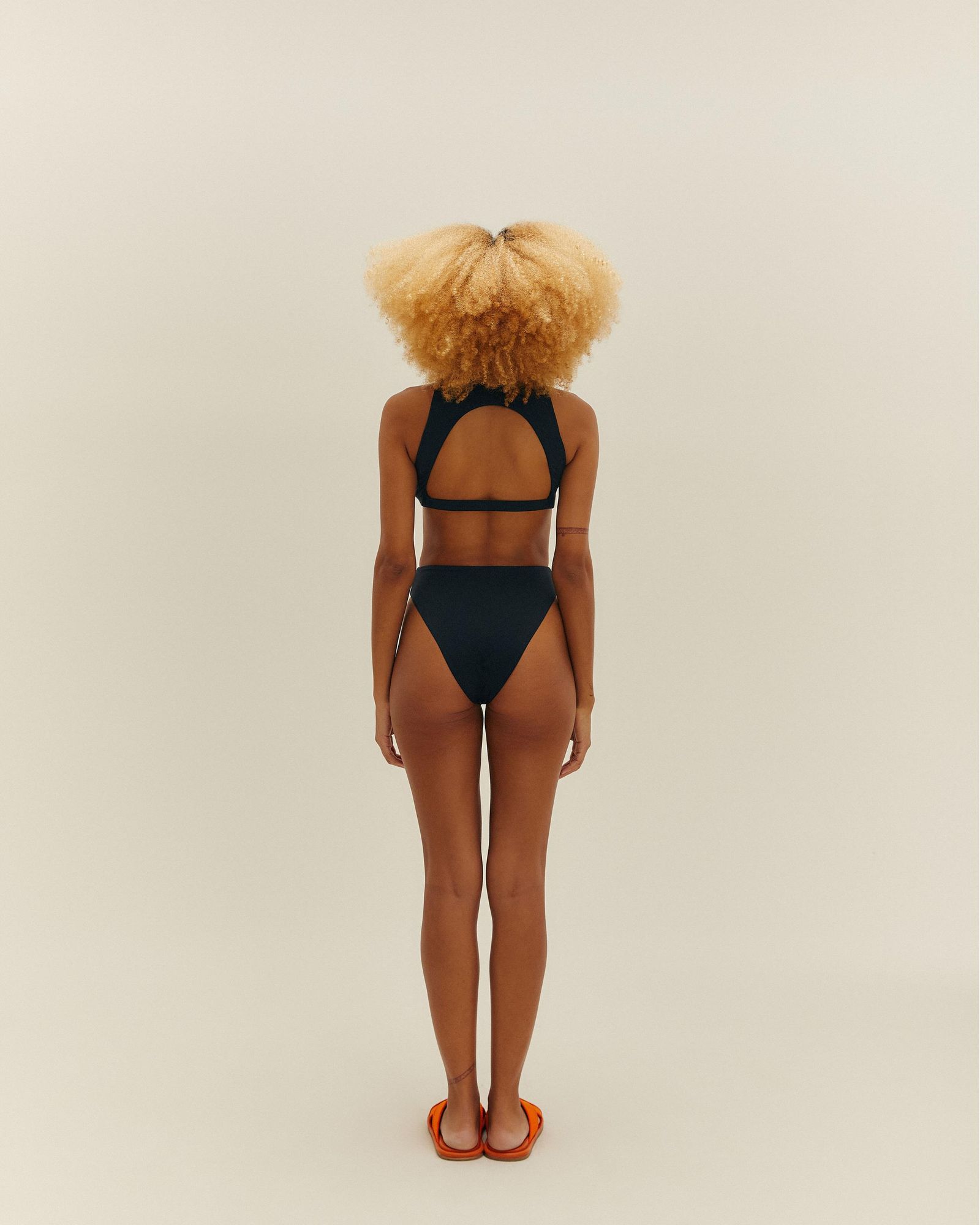 01040207_0001_2-HOTPANTS-MAH