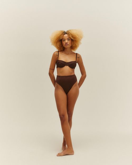 01040528_0338_2-HOTPANTS-CLASSICA-NERVURA