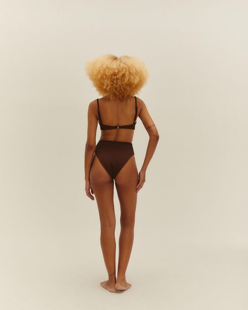 01040528_0338_4-HOTPANTS-CLASSICA-NERVURA