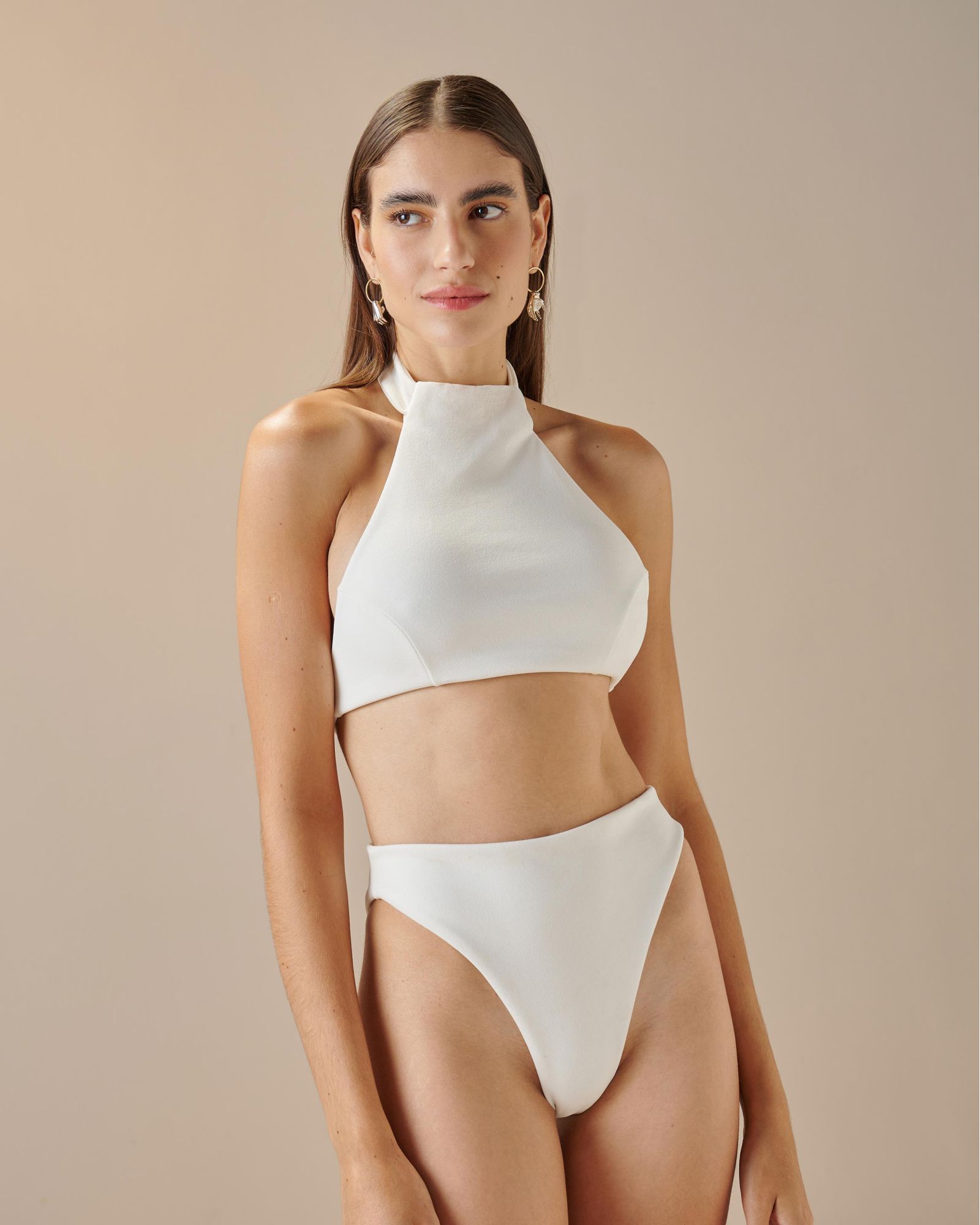 01040286_0014_3-HOTPANTS-MAH-CREPE