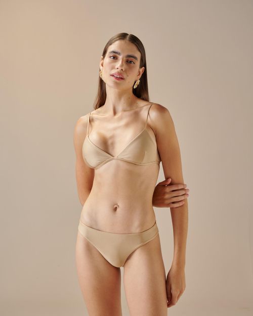 01030552_0271_3-TOP-OLIVIA