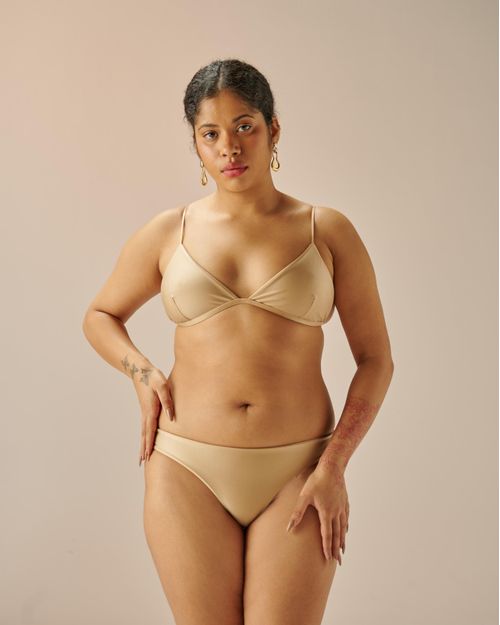 01030552_0271_6-TOP-OLIVIA