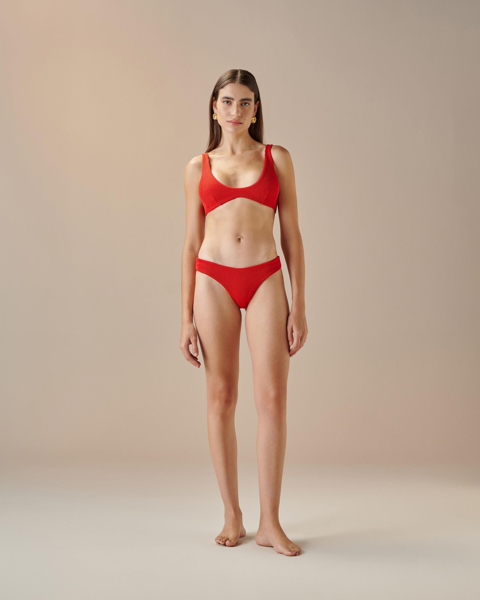 01030564_0247_1-TOP-JULIANA-NERVURA