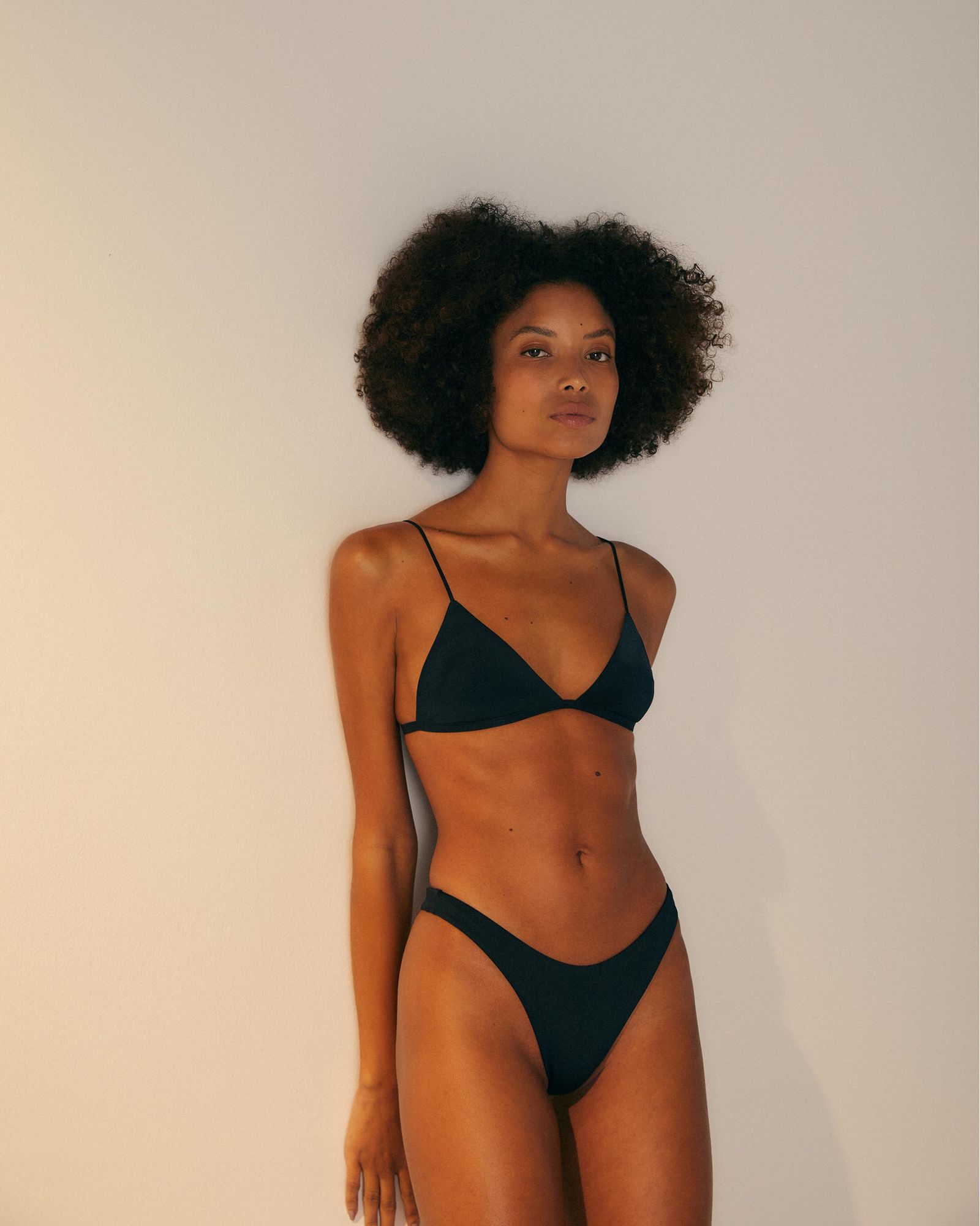 01040223_0001_3-CALCINHA-LOLA