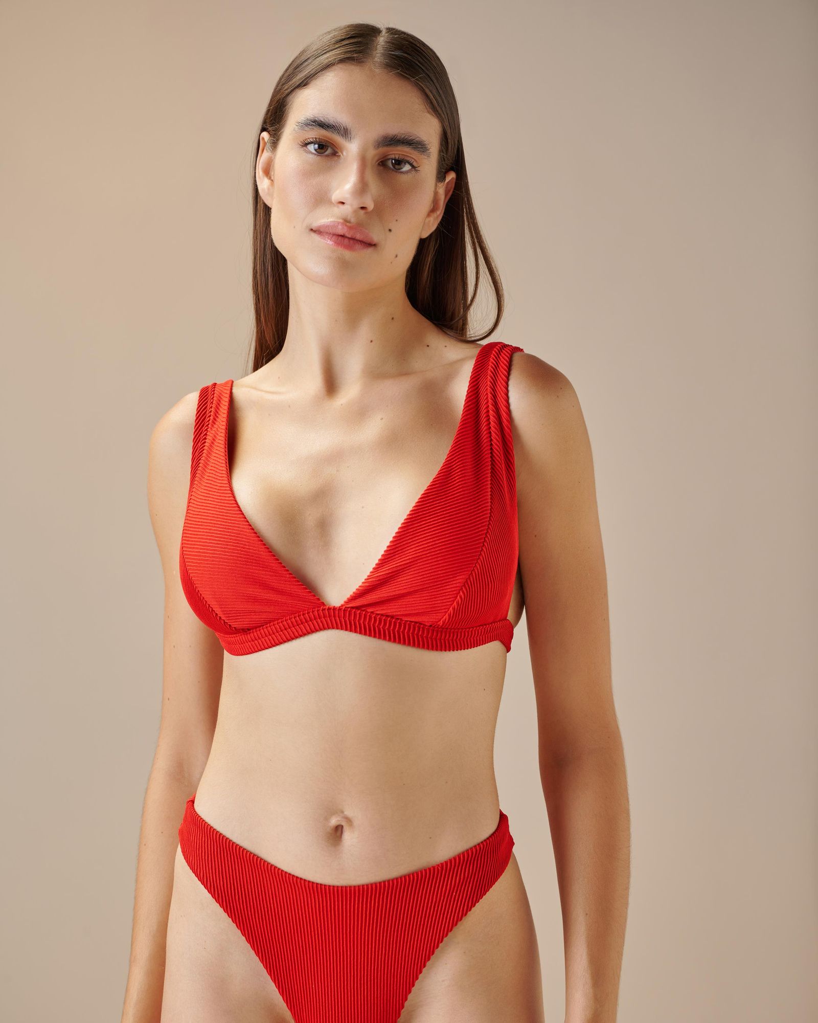 01040470_0247_4-HOTPANTS-BETA-NERVURA