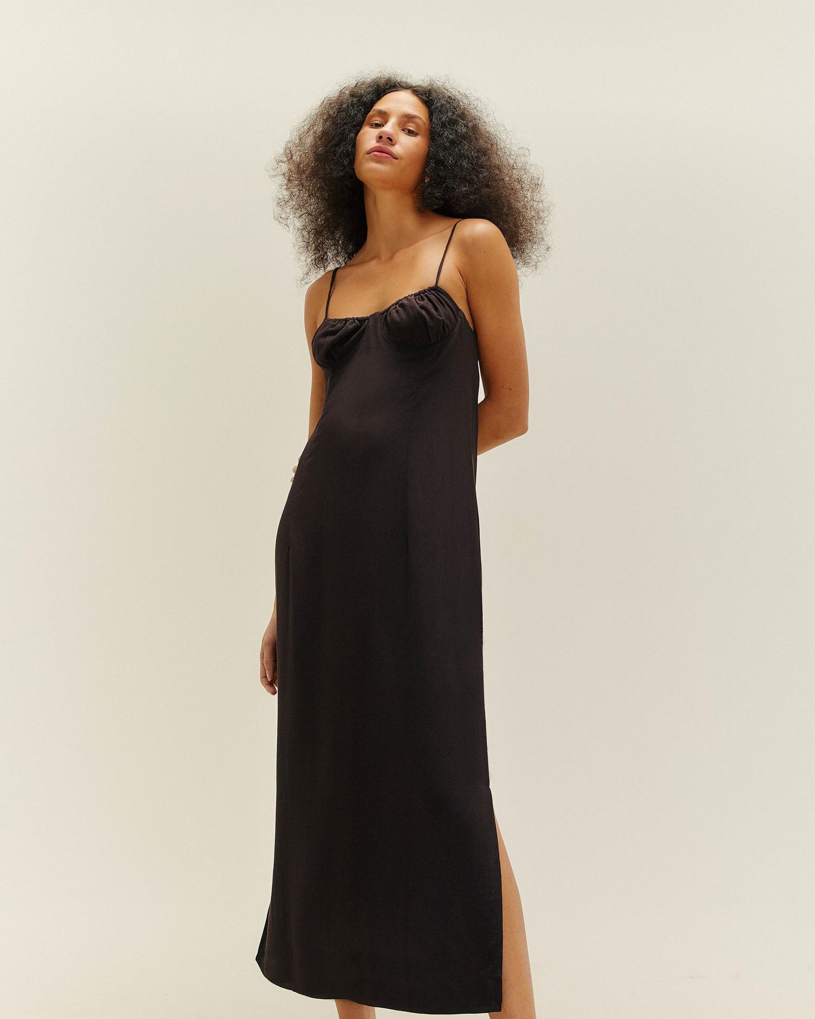 03010104_0001_3-VESTIDO-TAISSA