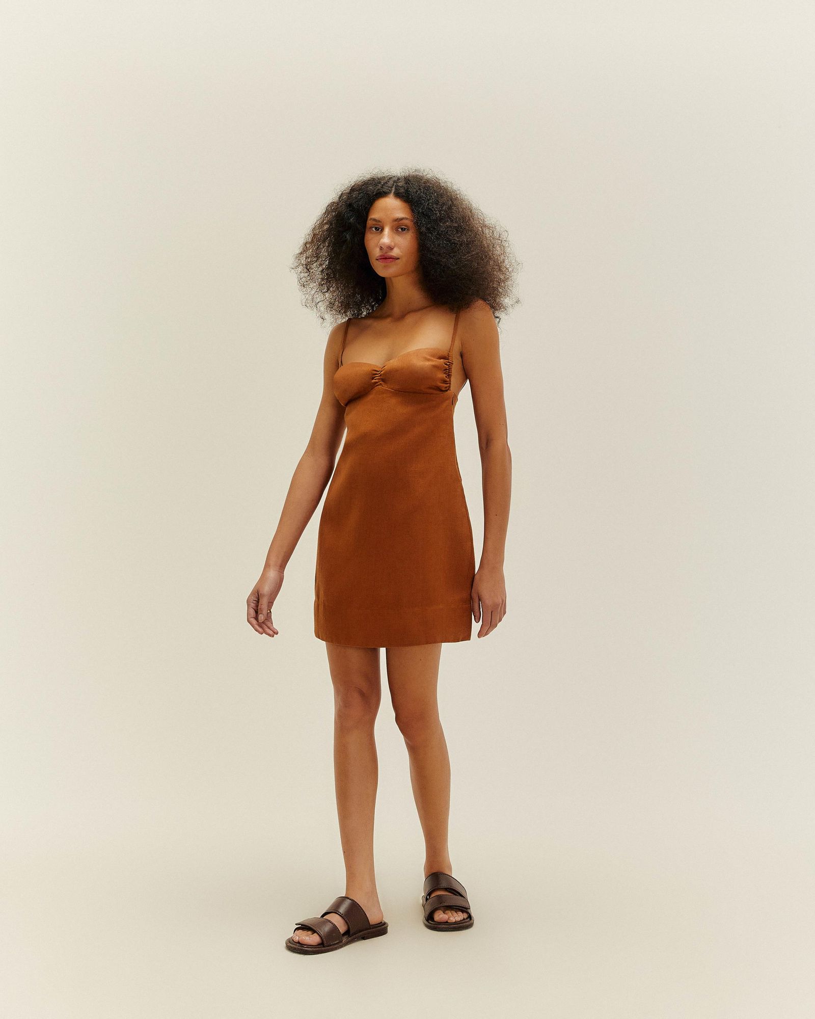 03010226_0351_1-VESTIDO-LORRANE-MINI-LINHO