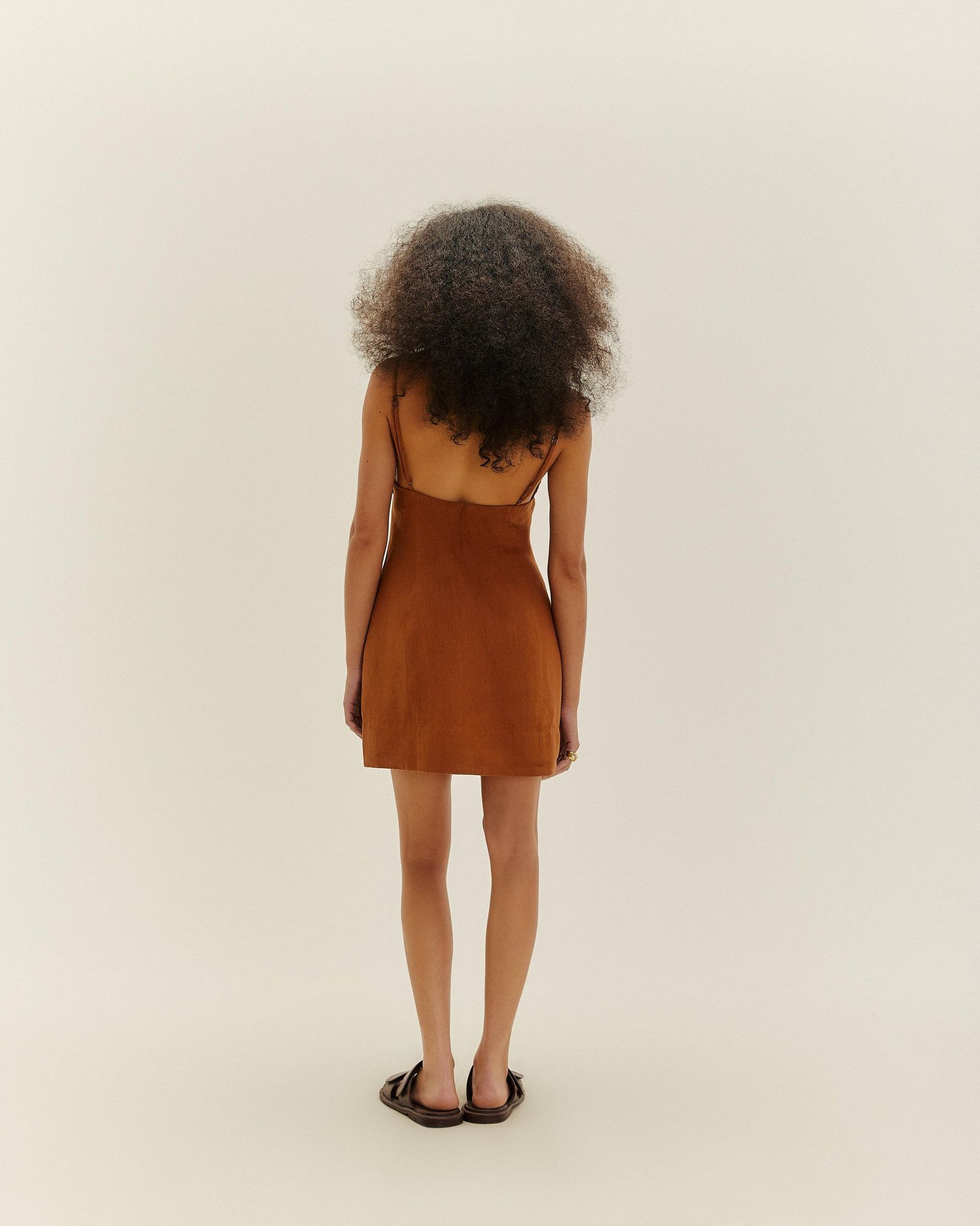 03010226_0351_2-VESTIDO-LORRANE-MINI-LINHO