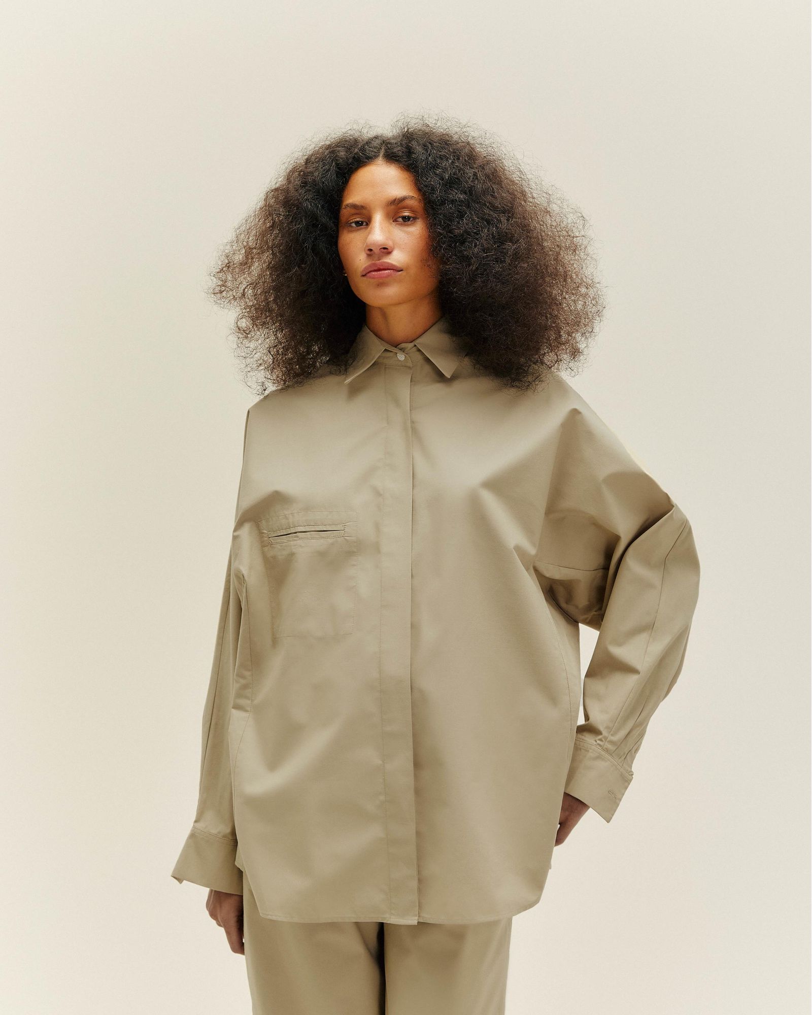 03070075_0322_3-CAMISA-OVERSIZED