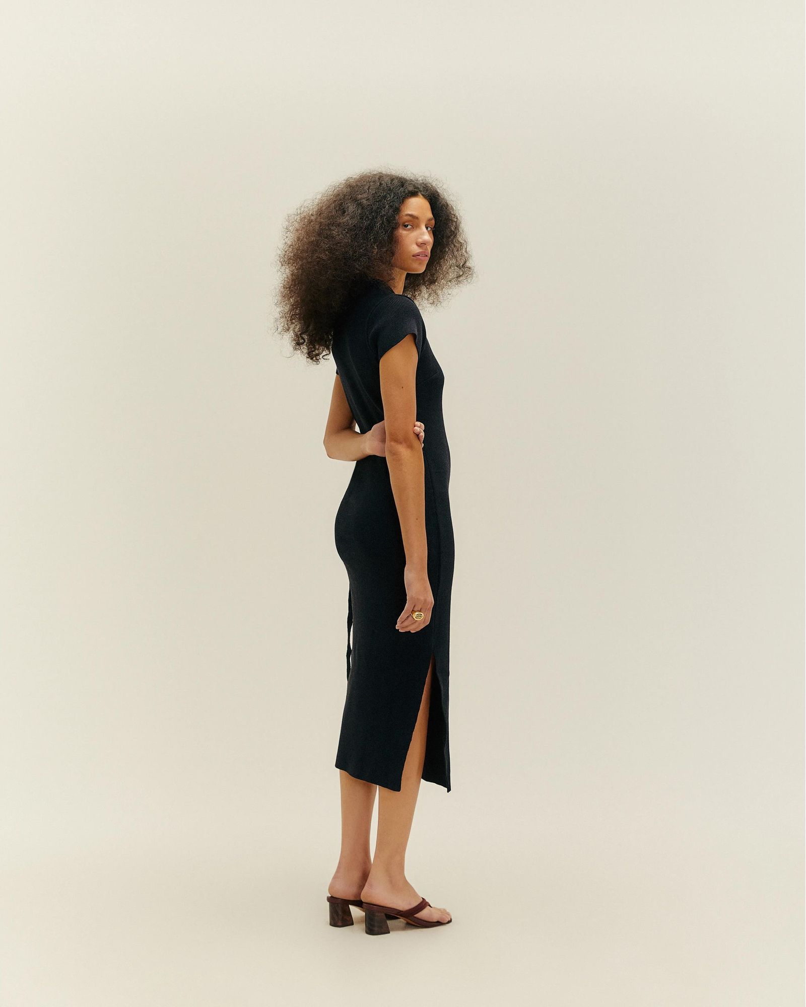 03010140_0001_2-VESTIDO-ROGE-TRICOT