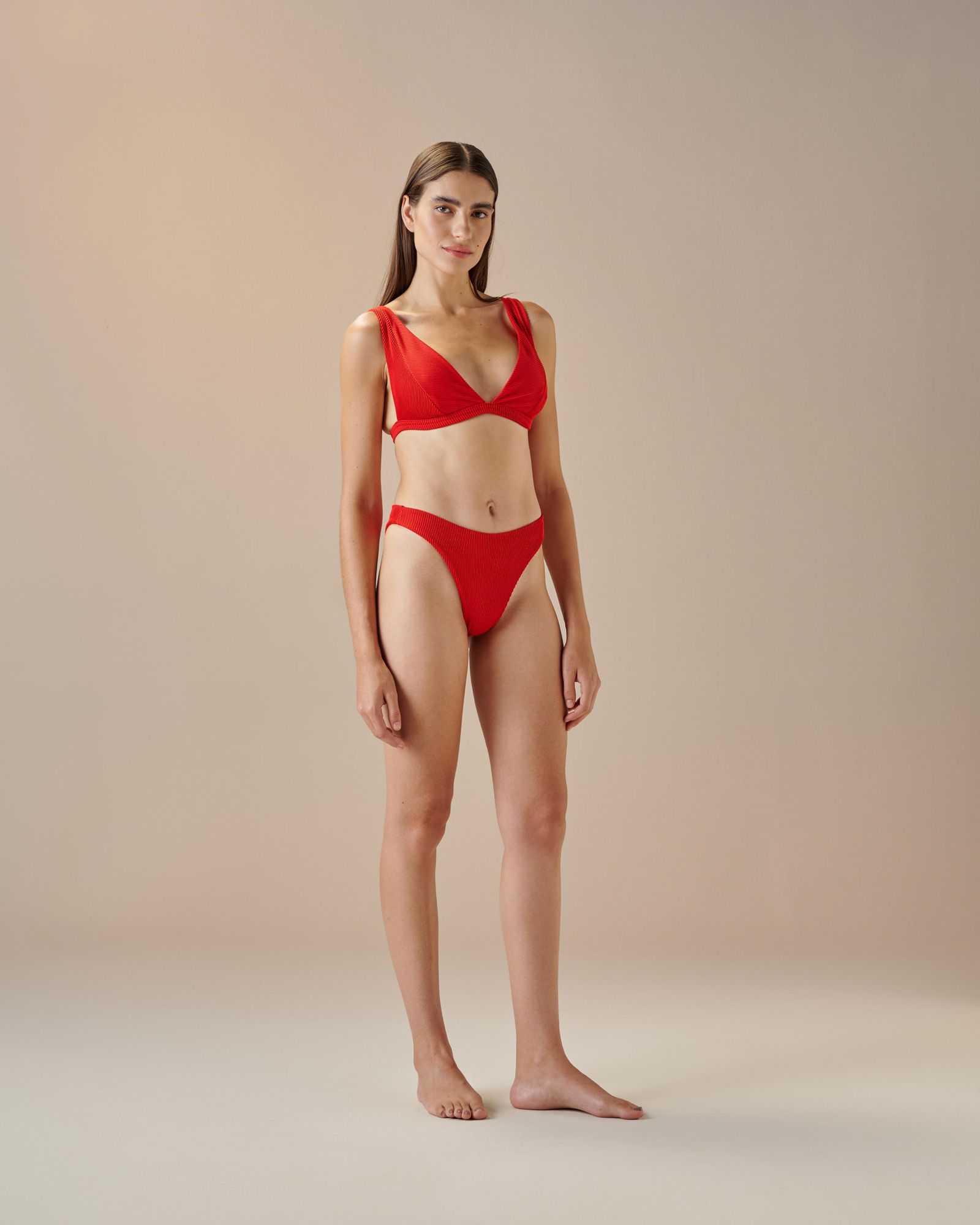 01040470_0247_1-HOTPANTS-BETA-NERVURA