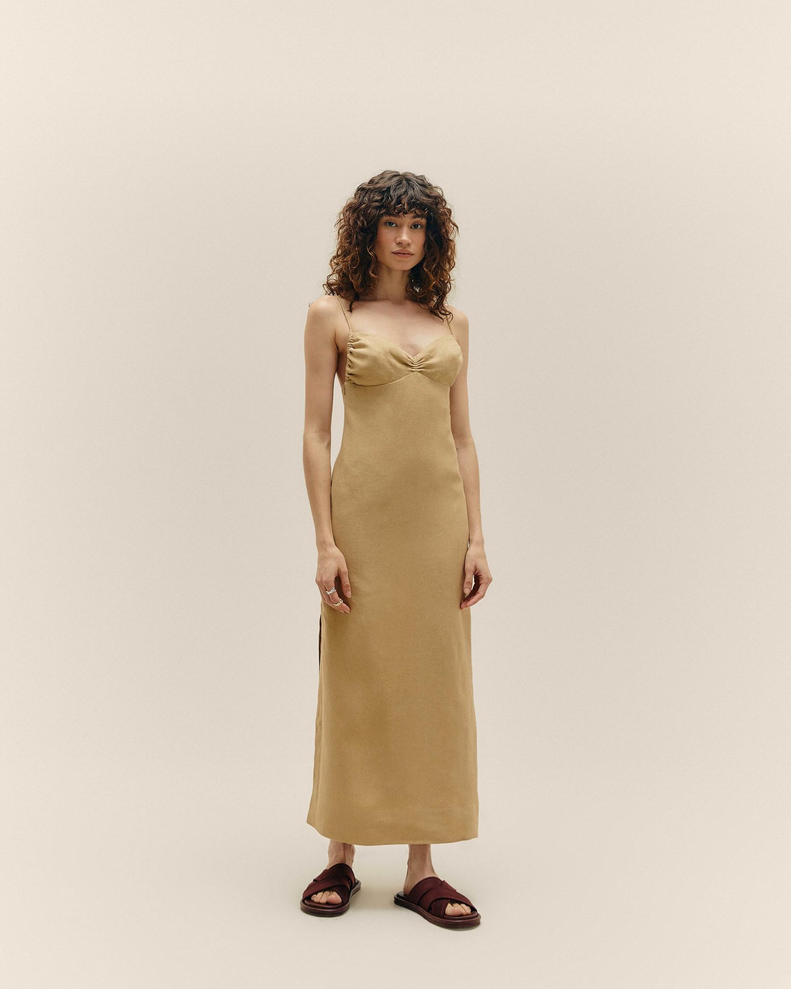 03010201_0112_2-VESTIDO-LORRANE-LINHO