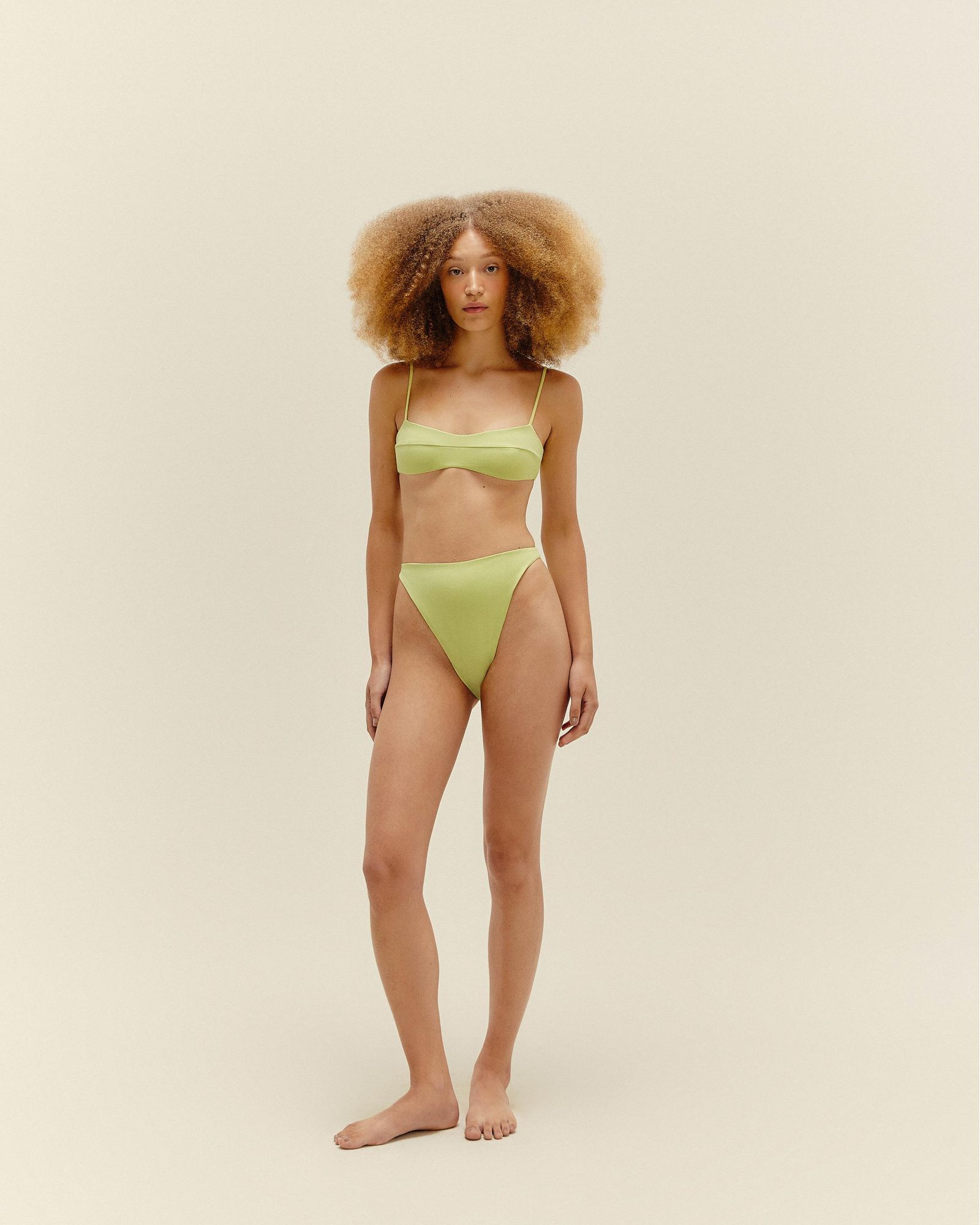 01040640_0364_1-HOTPANTS-PERLIN