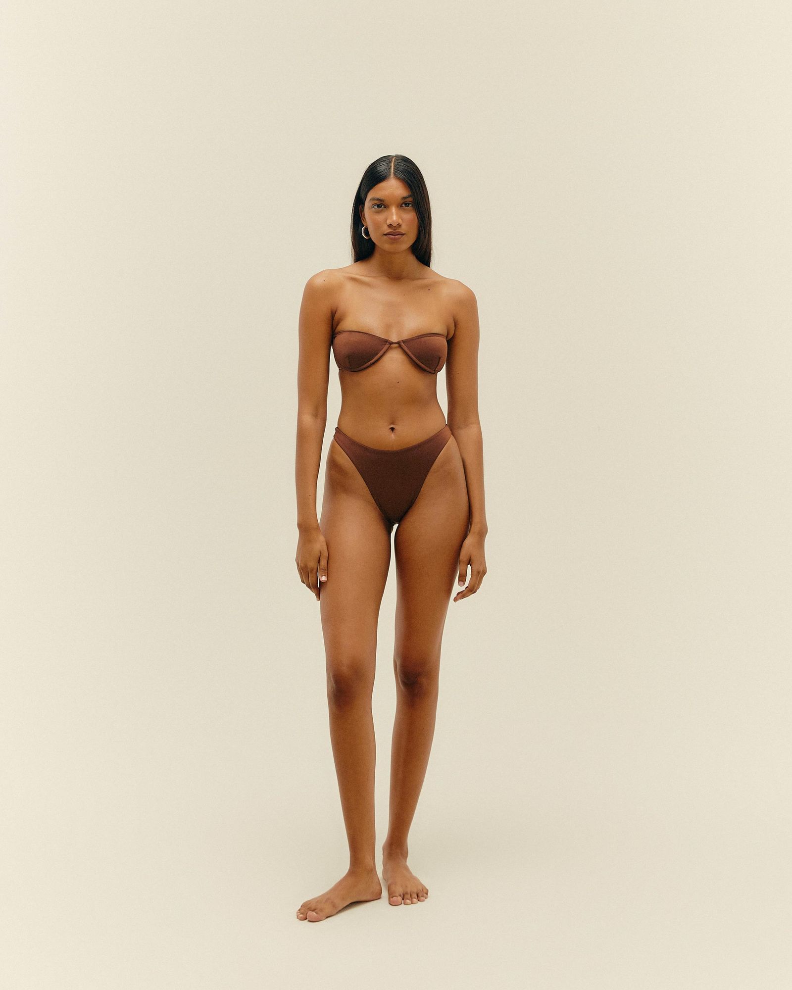 01030796_0338_2-TOP-GAL-FP