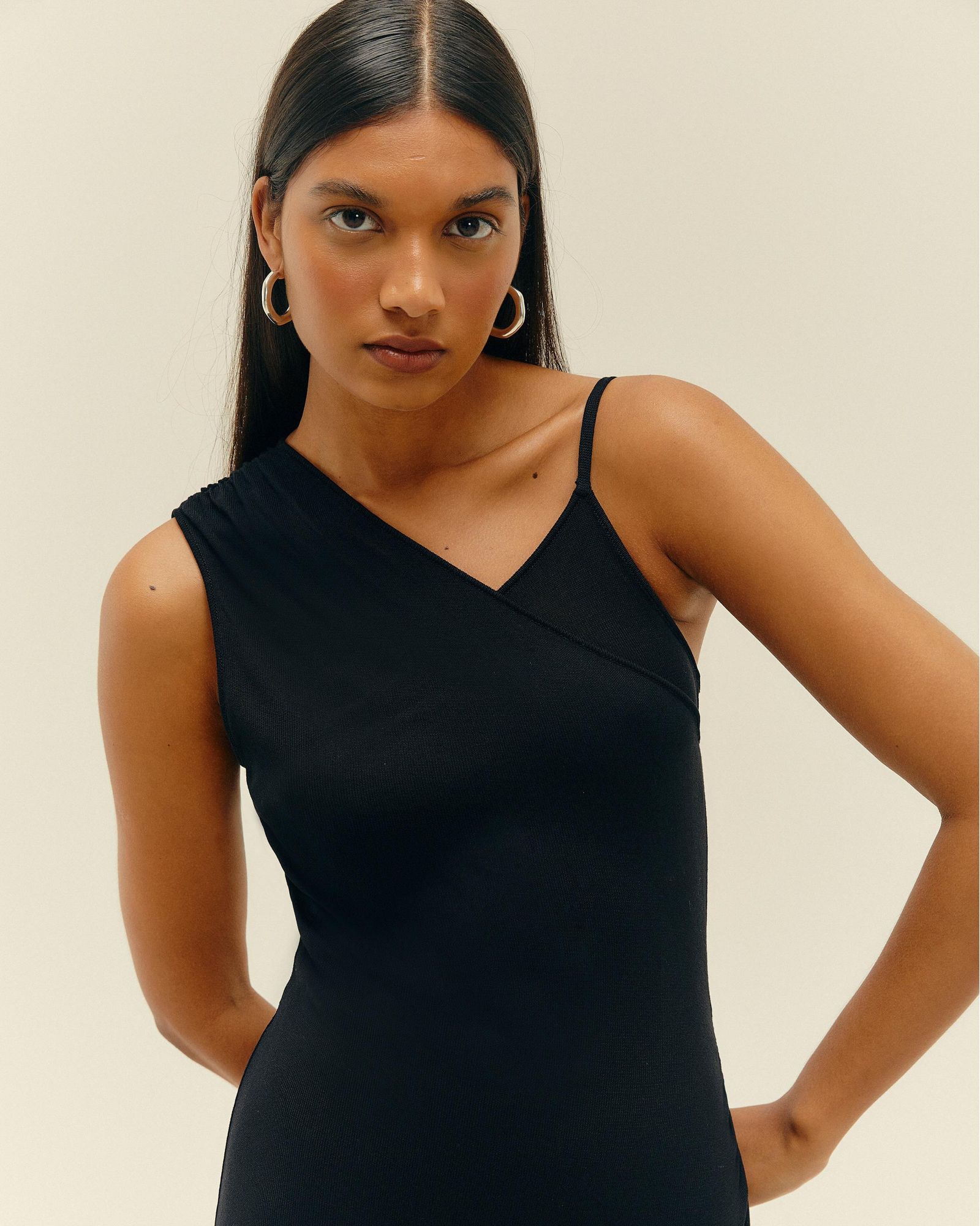 03010252_0001_4-VESTIDO-LORENA-TRICOT