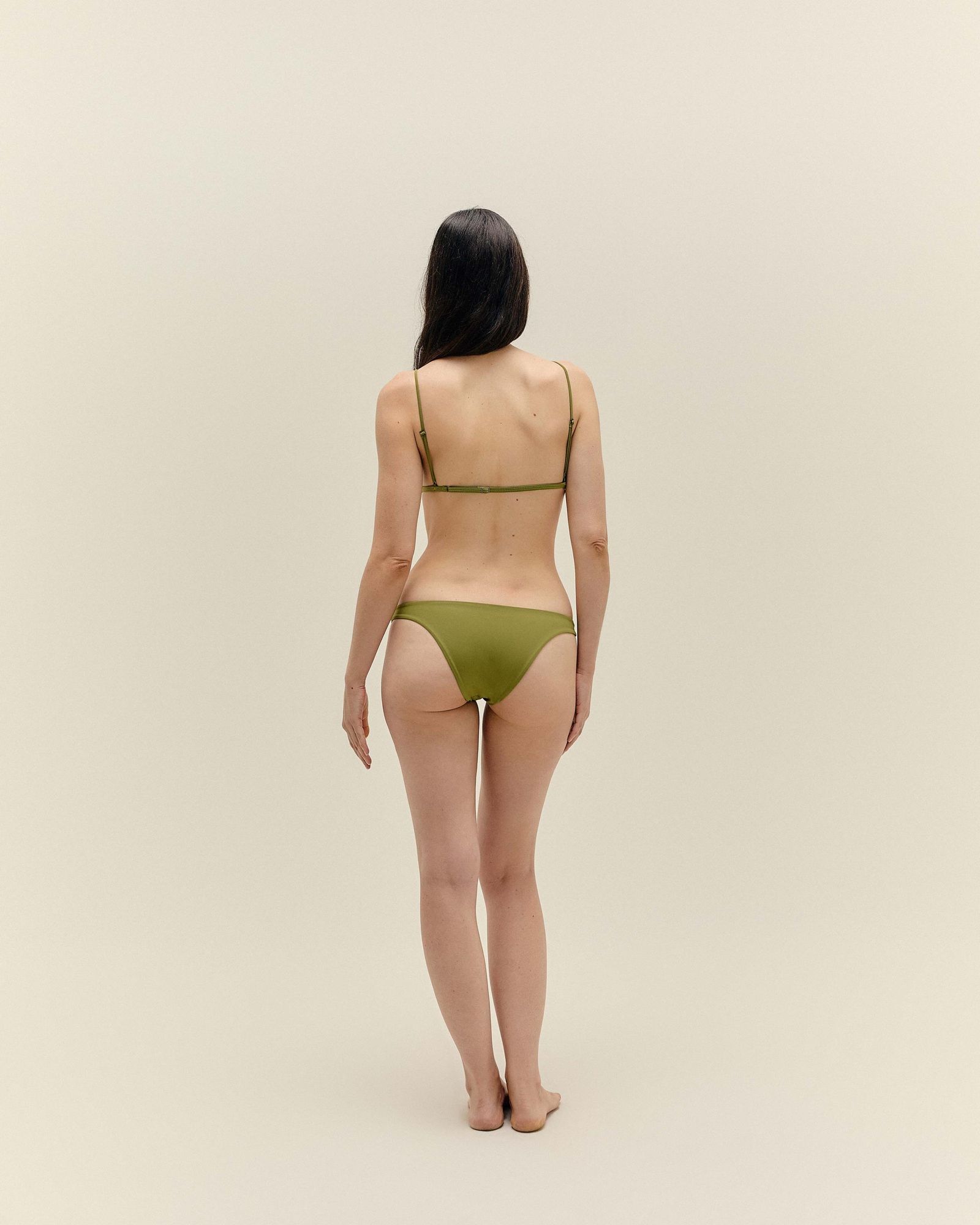 01030812_0379_2-TOP-OLIVIA-REGULAVEL-FP