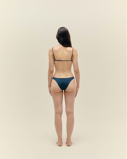 01030817_0033_5-TOP-VITORIA-FP