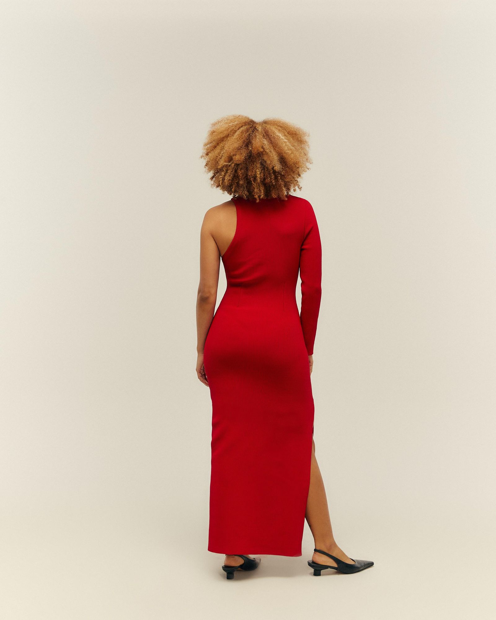 03010084_0005_7-VESTIDO-MARI-TRICOT