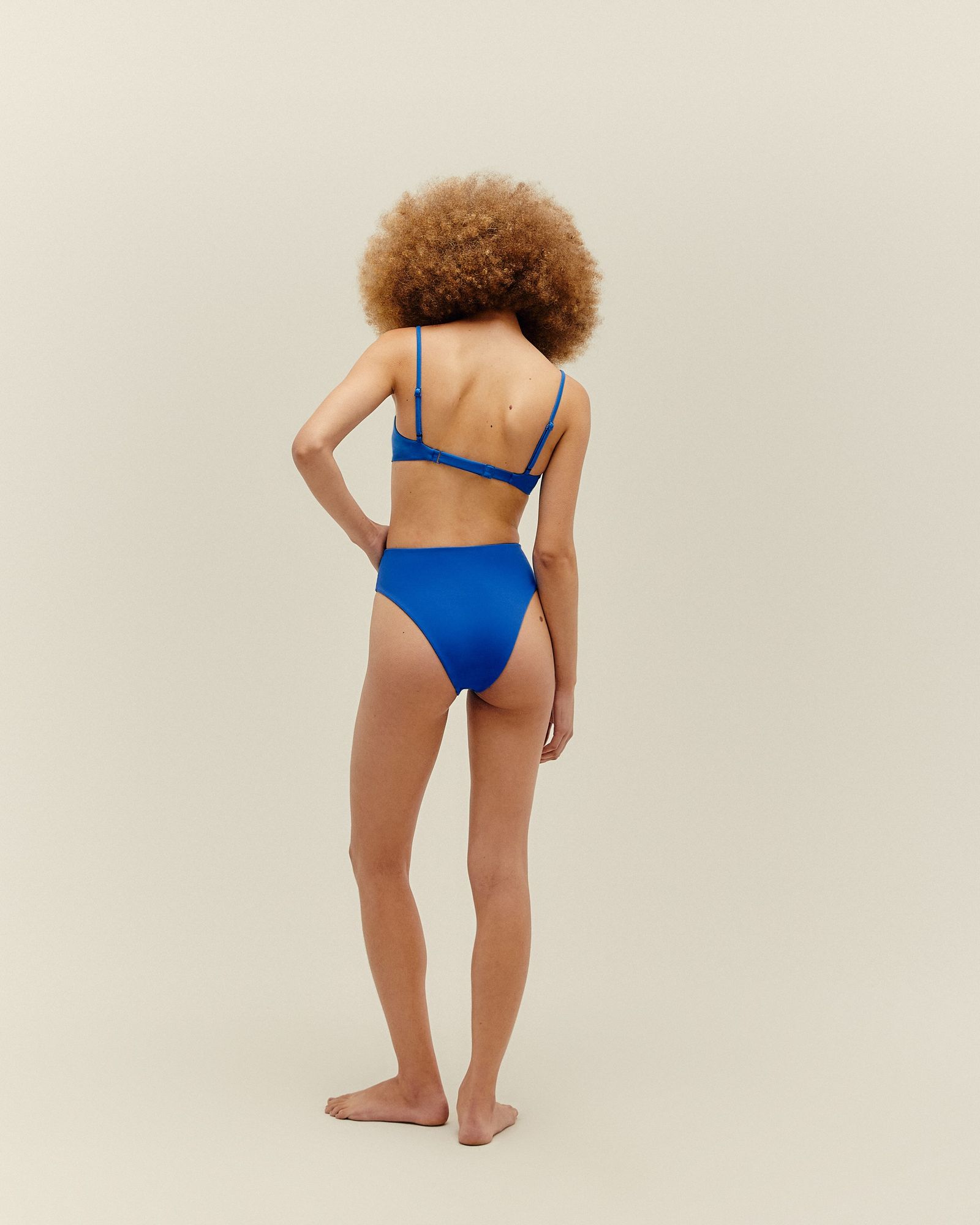 01040740_0390_2-HOTPANTS-CLASSICA