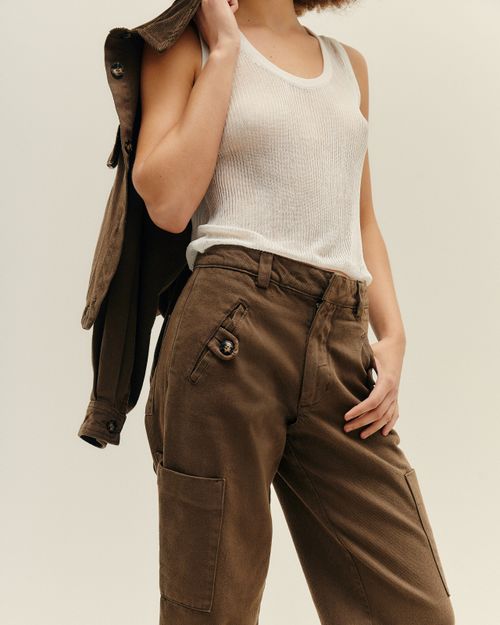 03040142_0338_5-CALCA-ISA