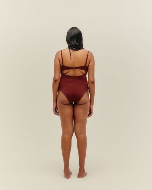 01020577_0296_3-MAIO-TERESA-FP