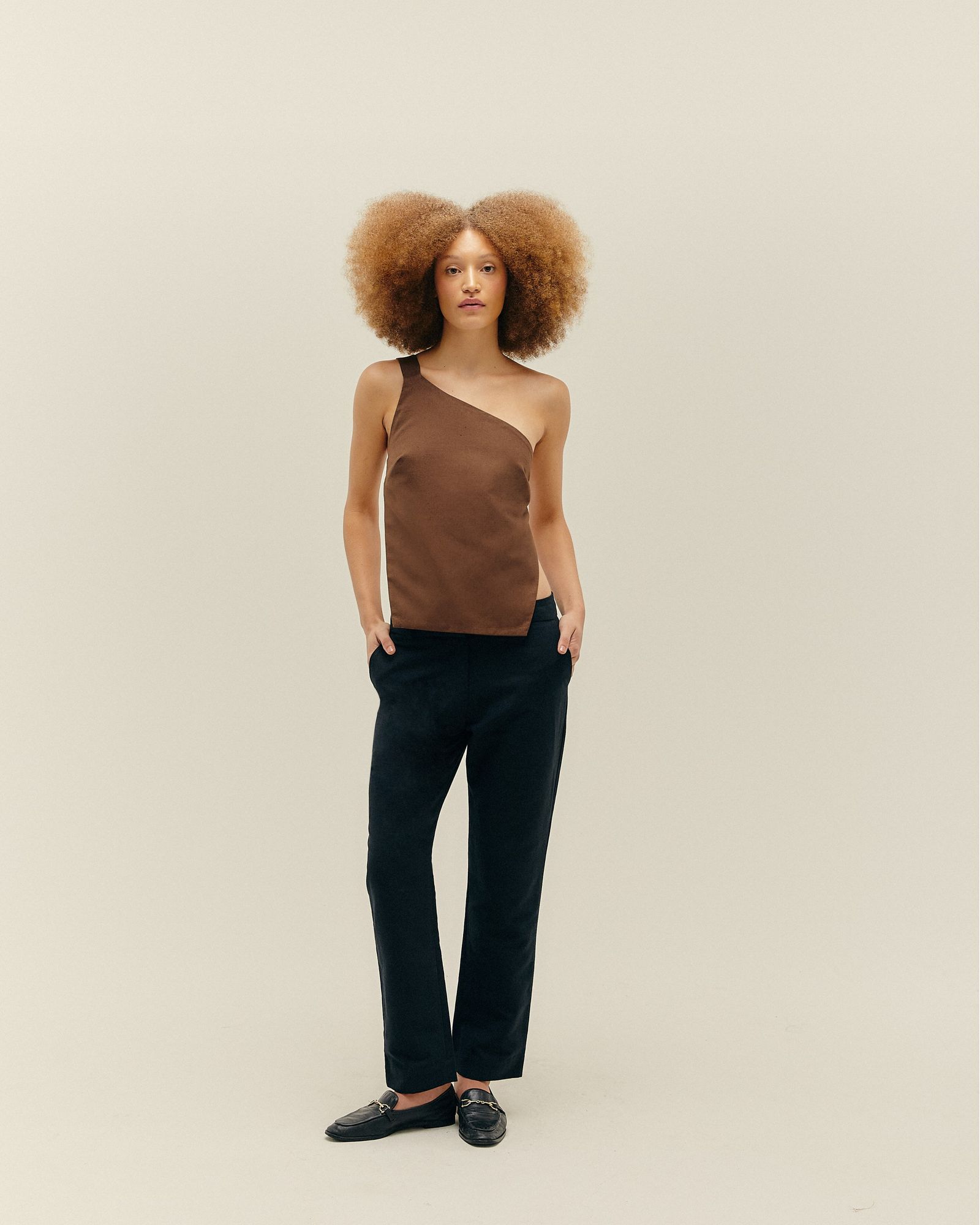 03050164_0338_1-BLUSA-ASSIMETRICA-LINHO