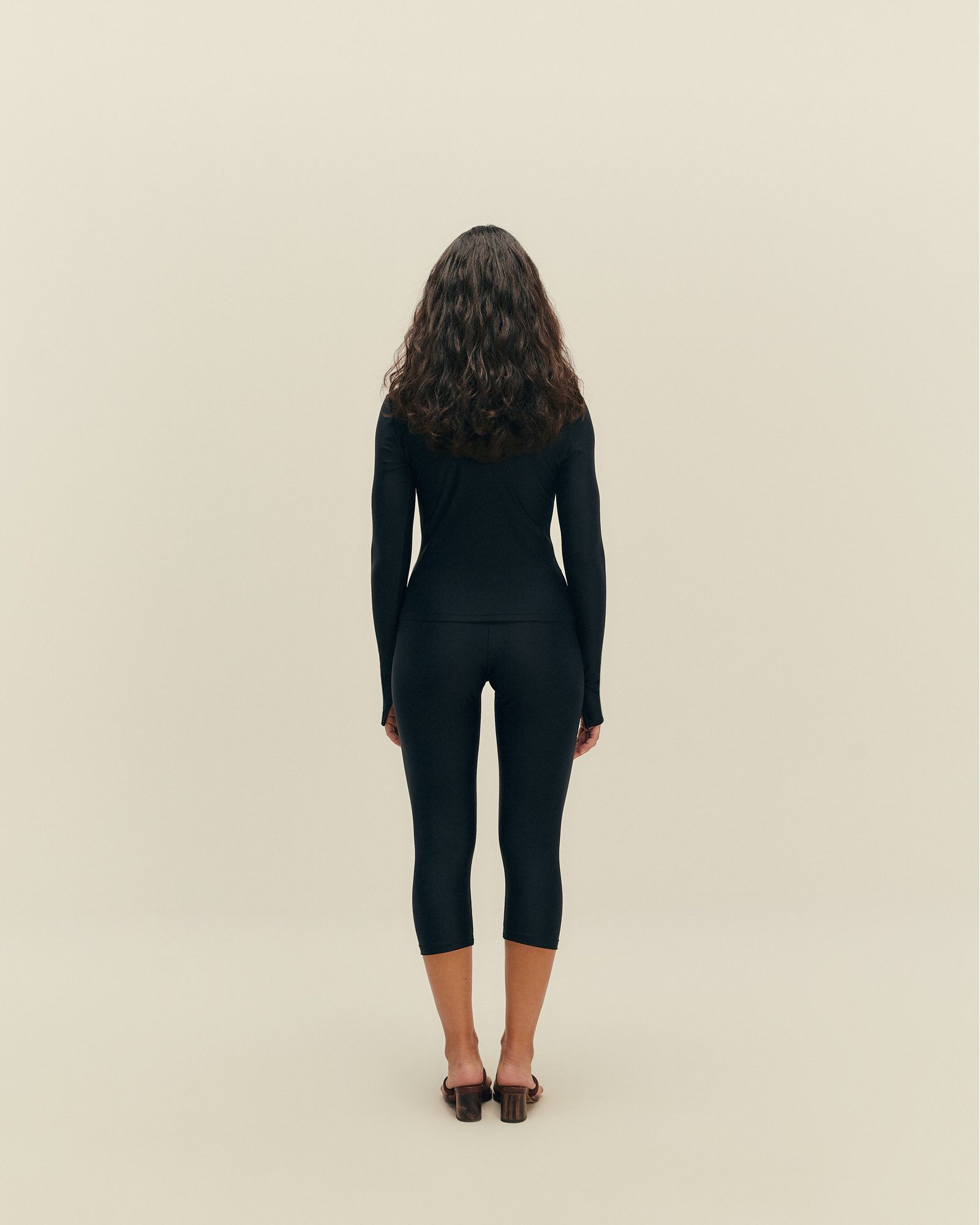 01030940_0001_2-BLUSA-NINA