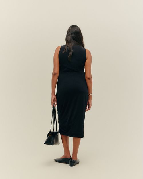 03010352_0001_3-VESTIDO-GOLA-ALTA