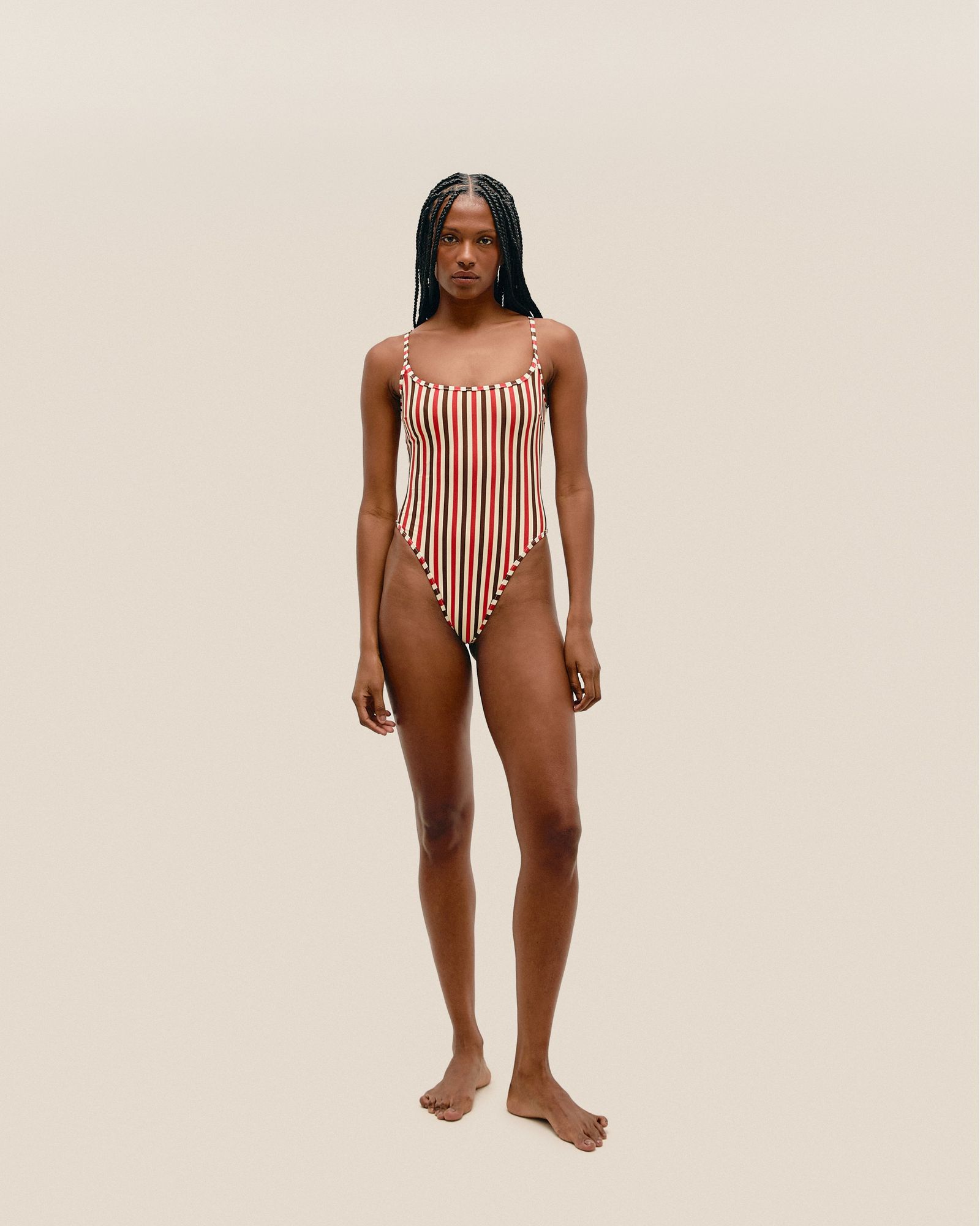 01020599_0400_1-MAIO-THIDU-VIES-ESTAMPADO