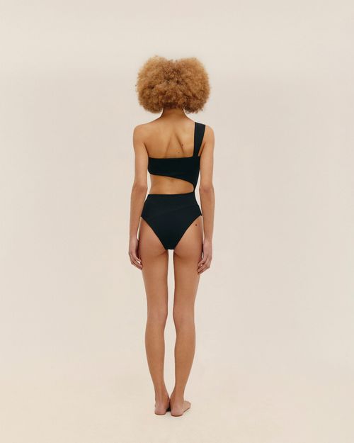 1001007_0001_2-MAIO-IU-CREPE