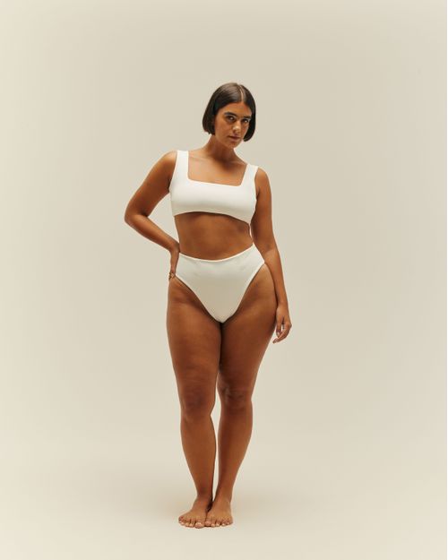 01030348_0014_1-TOP-MANU-CREPE