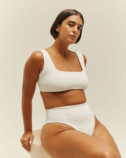 01030348_0014_3-TOP-MANU-CREPE