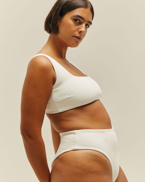 01030348_0014_4-TOP-MANU-CREPE