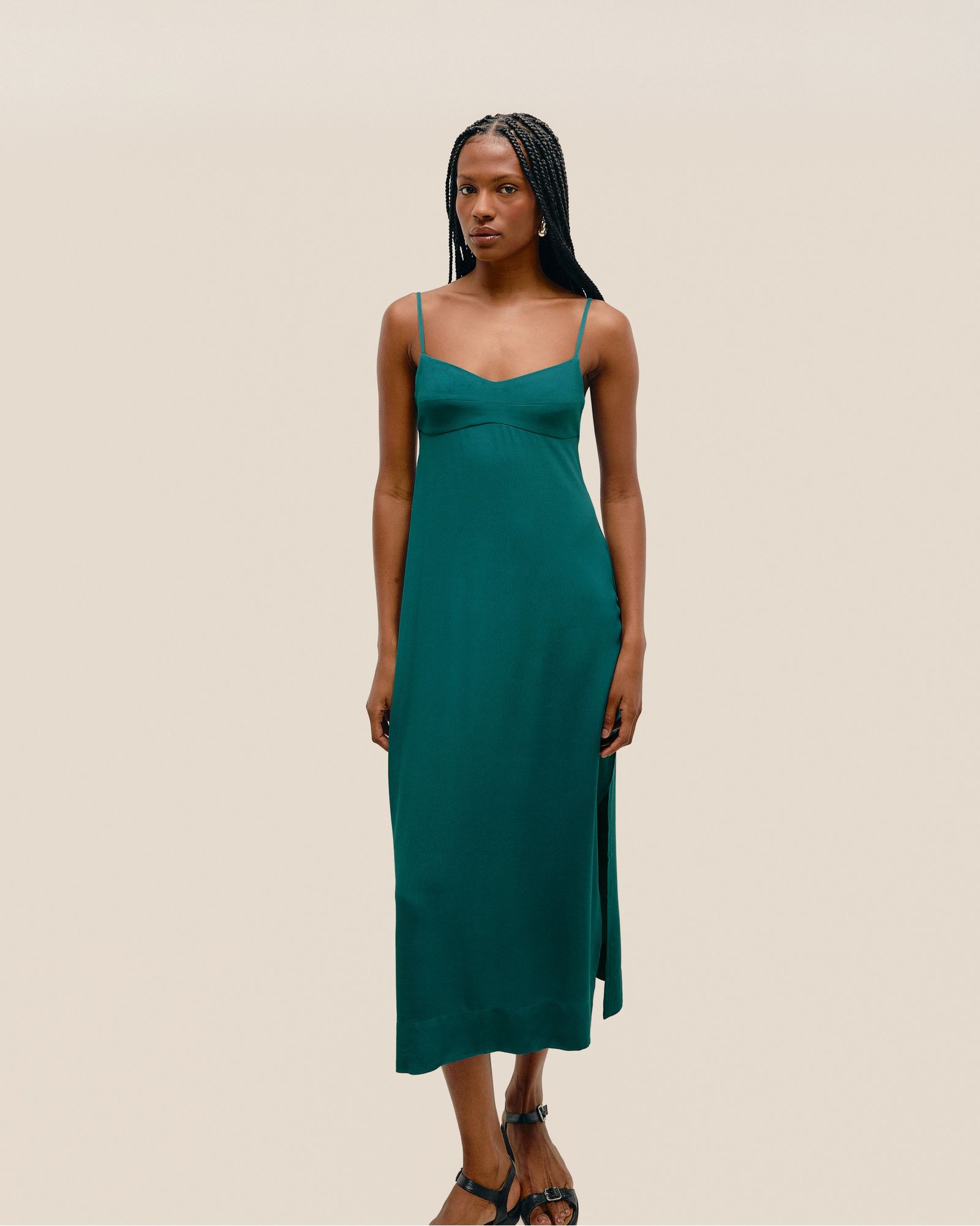 03010381_0406_3-VESTIDO-MONICA