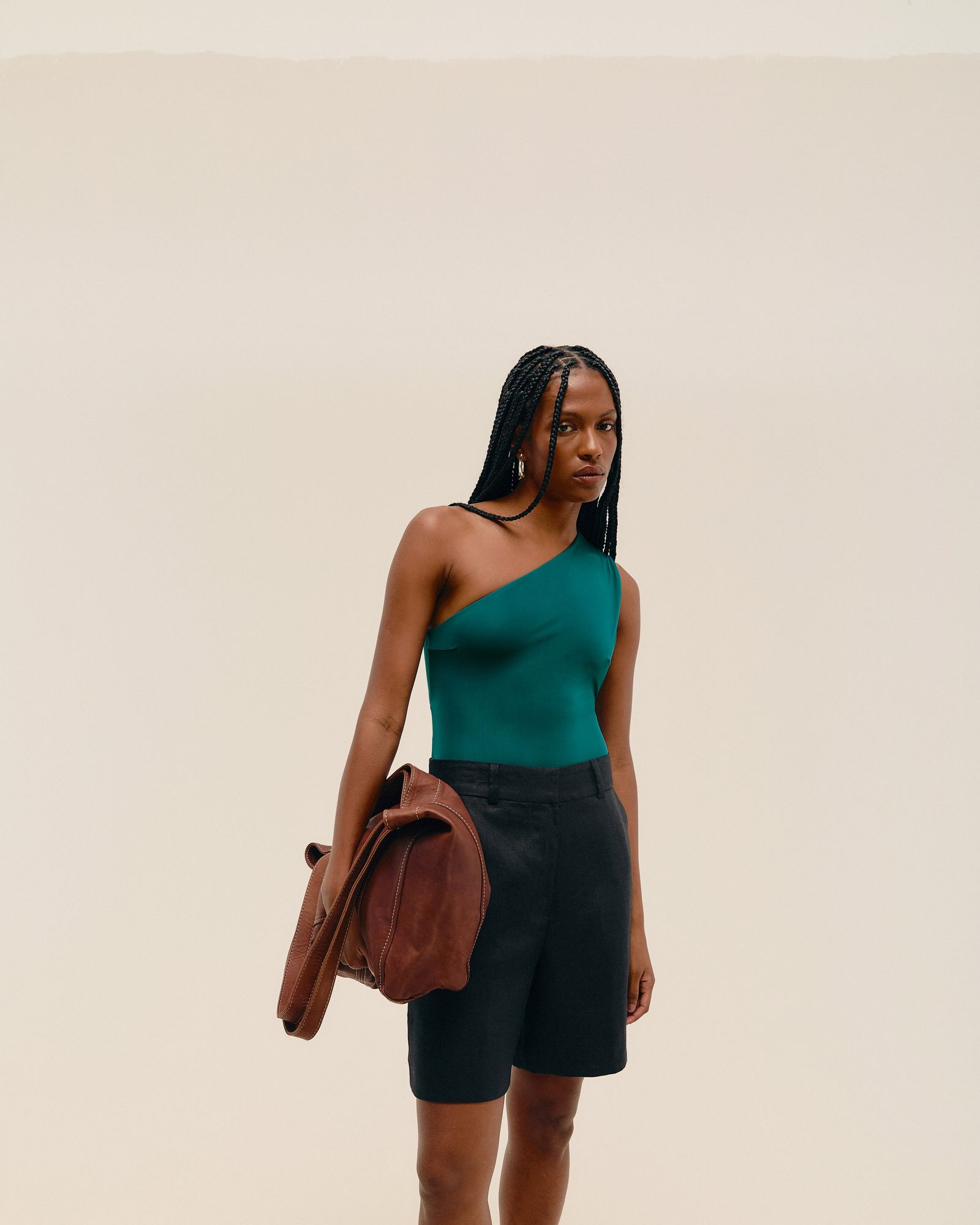 03180009_0001_3-BERMUDA-GIOVANA-LINHO