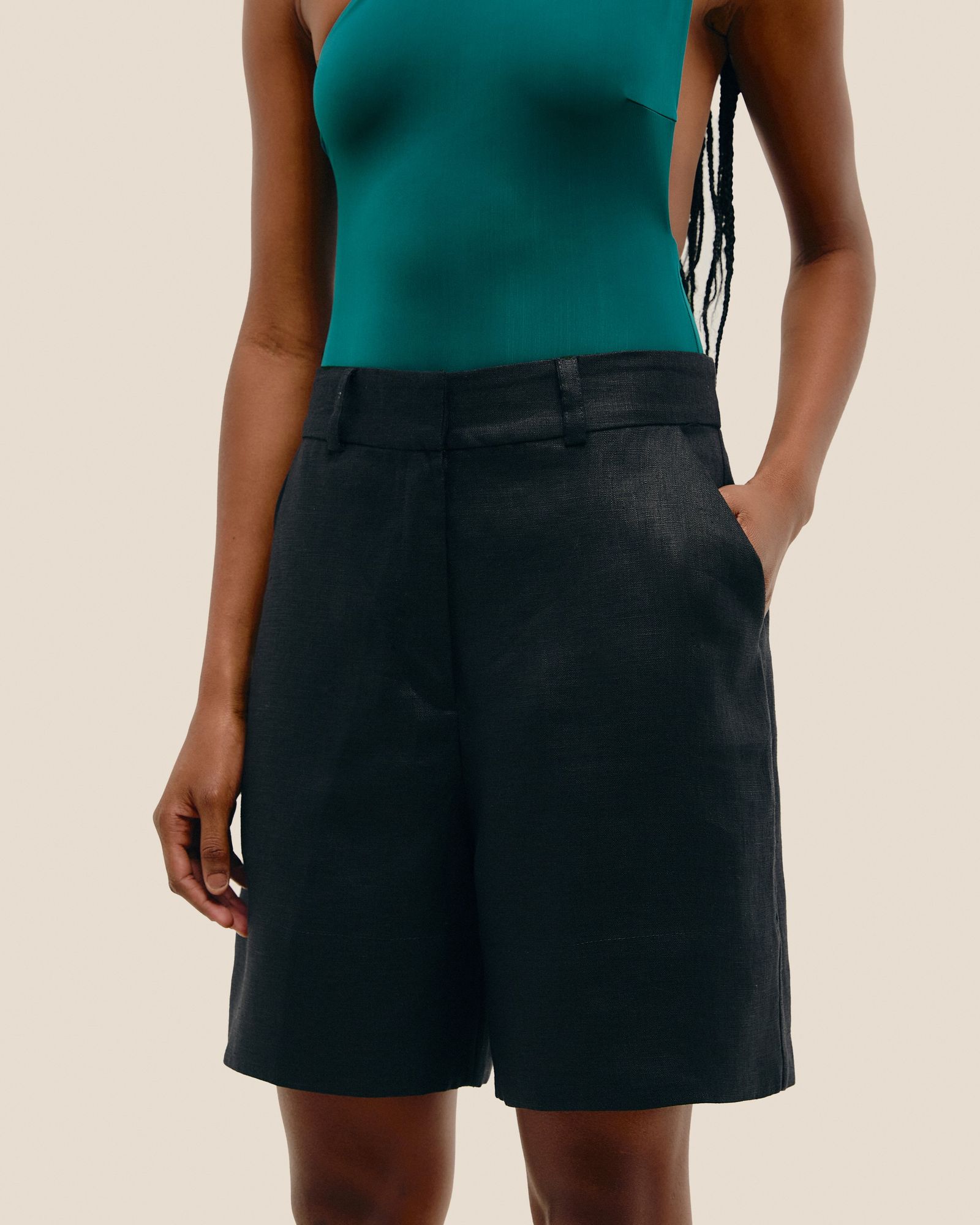 03180009_0001_4-BERMUDA-GIOVANA-LINHO