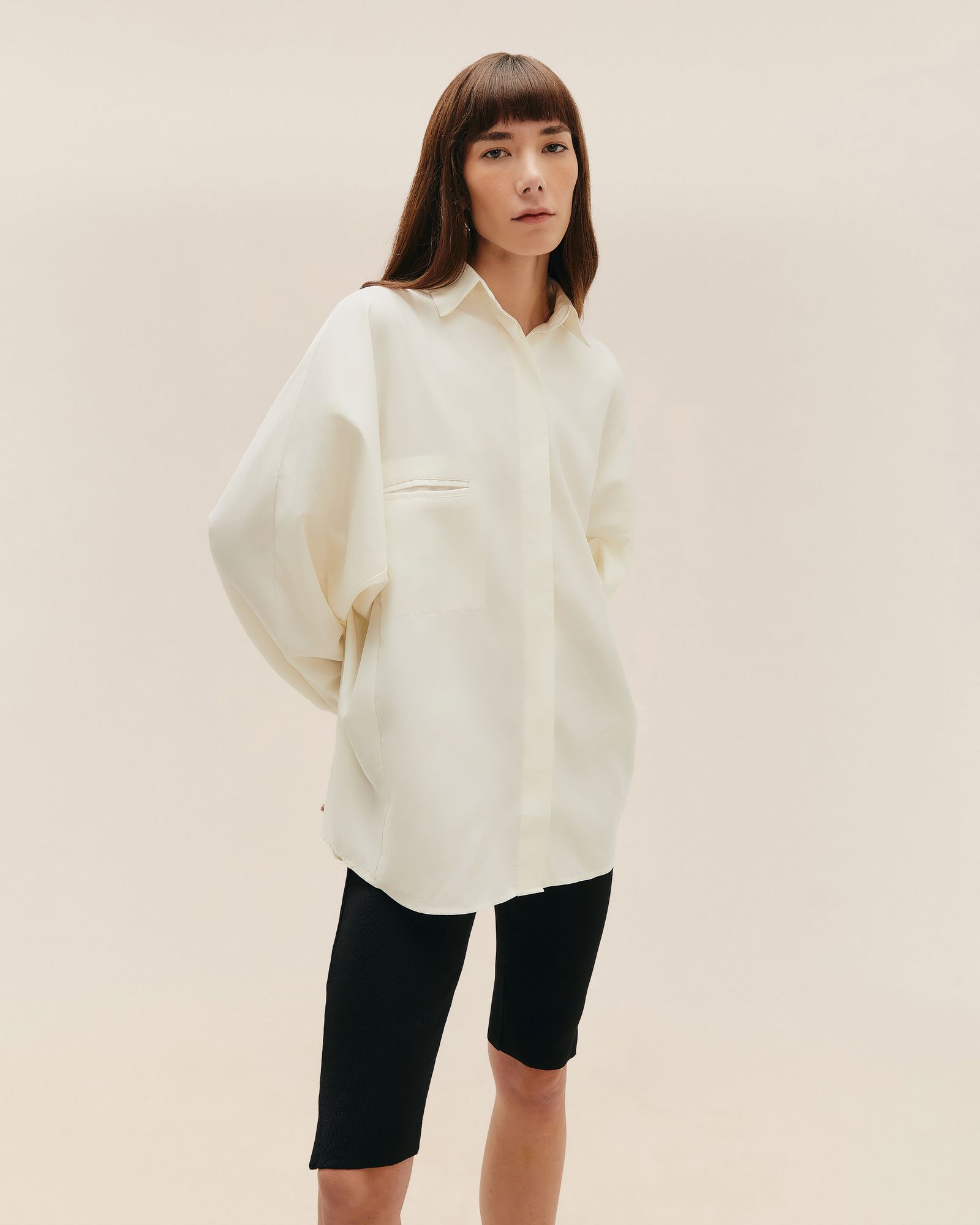 03070108_0014_3-CAMISA-OVERSIZED-NYLON