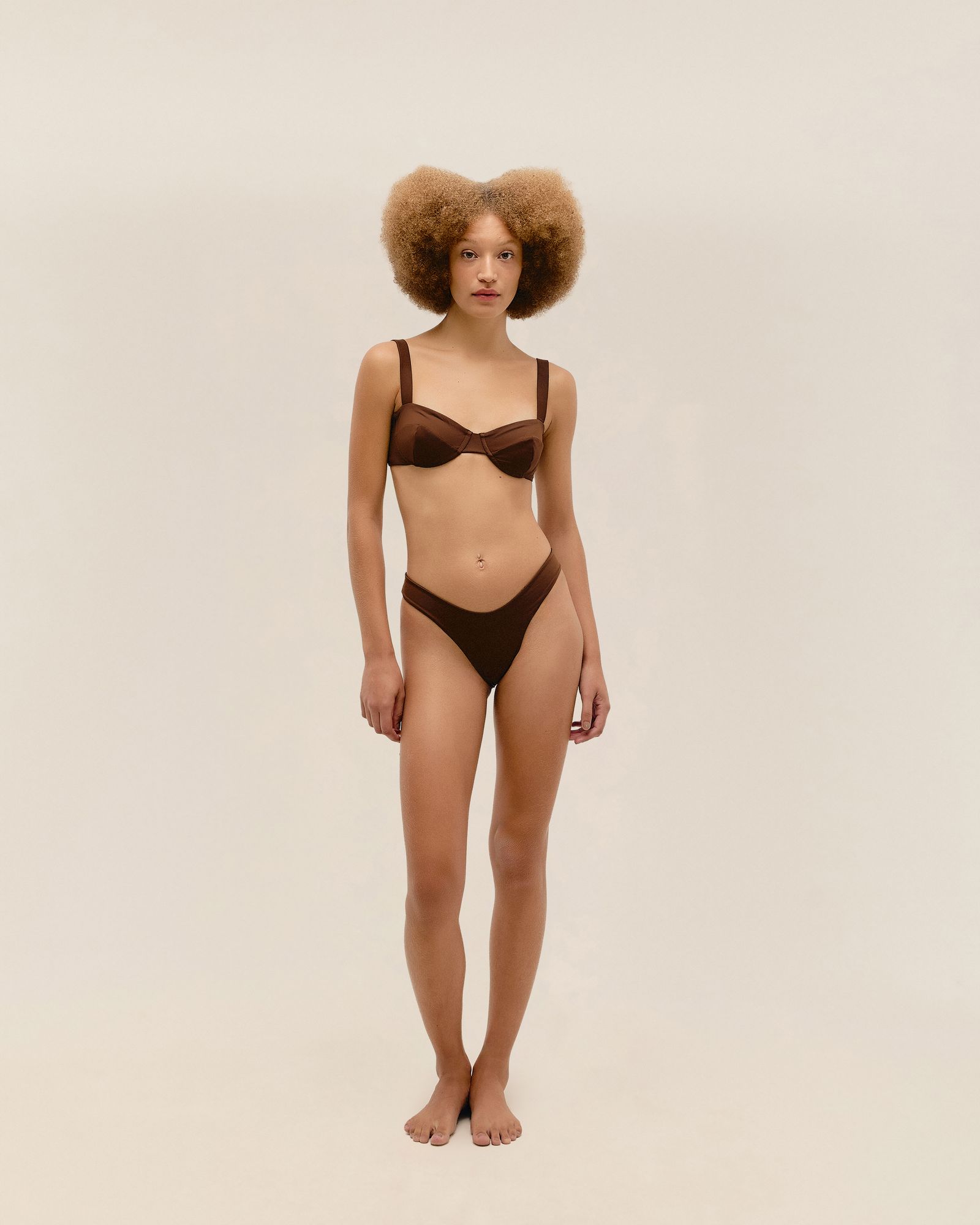 01040784_0338_1-CALCINHA-LEILA