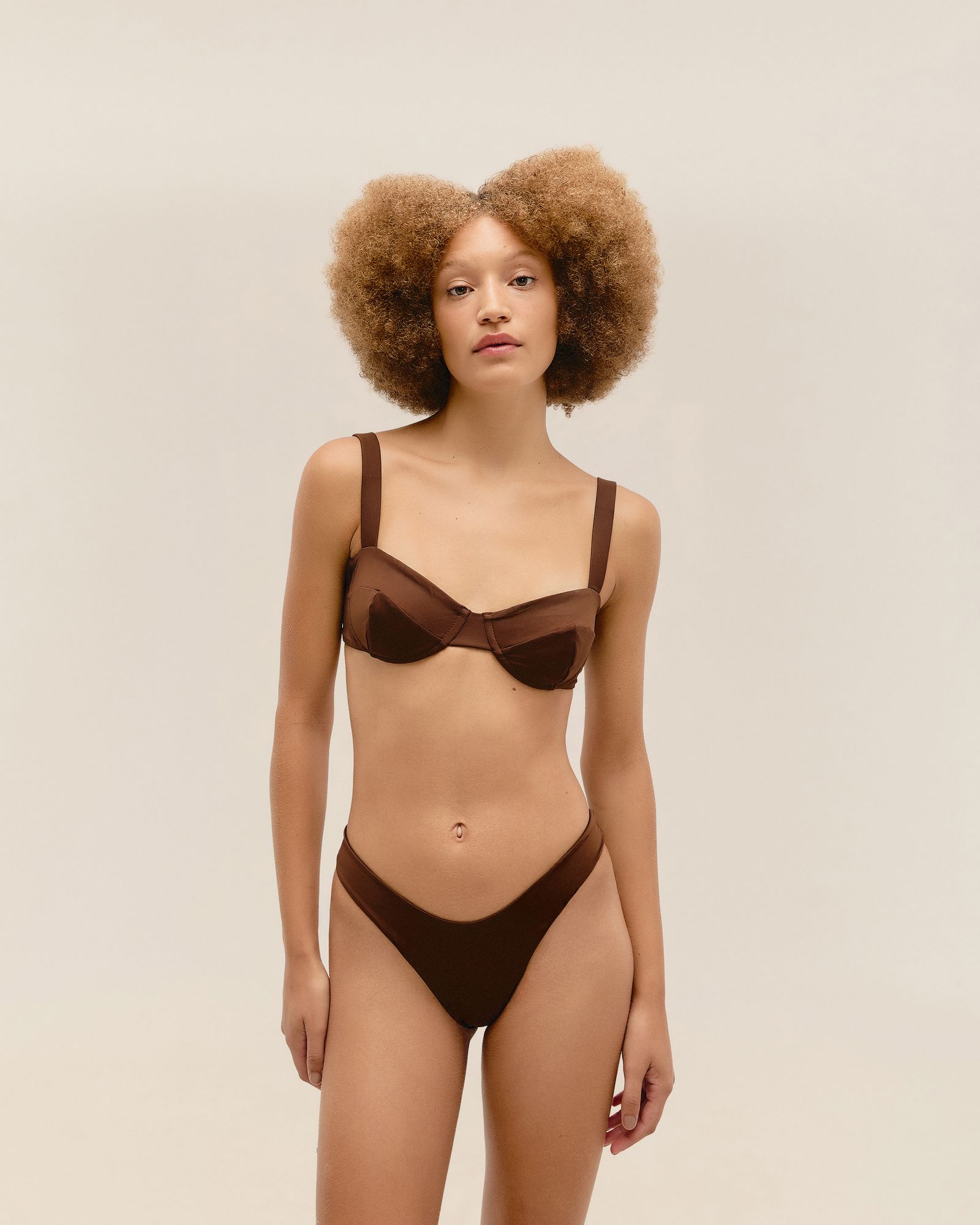 01040784_0338_3-CALCINHA-LEILA