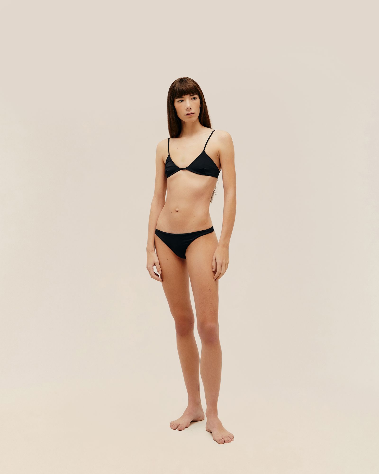 01030981_0001_1-TOP-CORA-FP