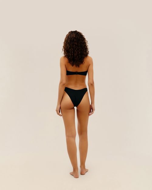 01030458_0001_2-TOP-GABI-RETO-CREPE