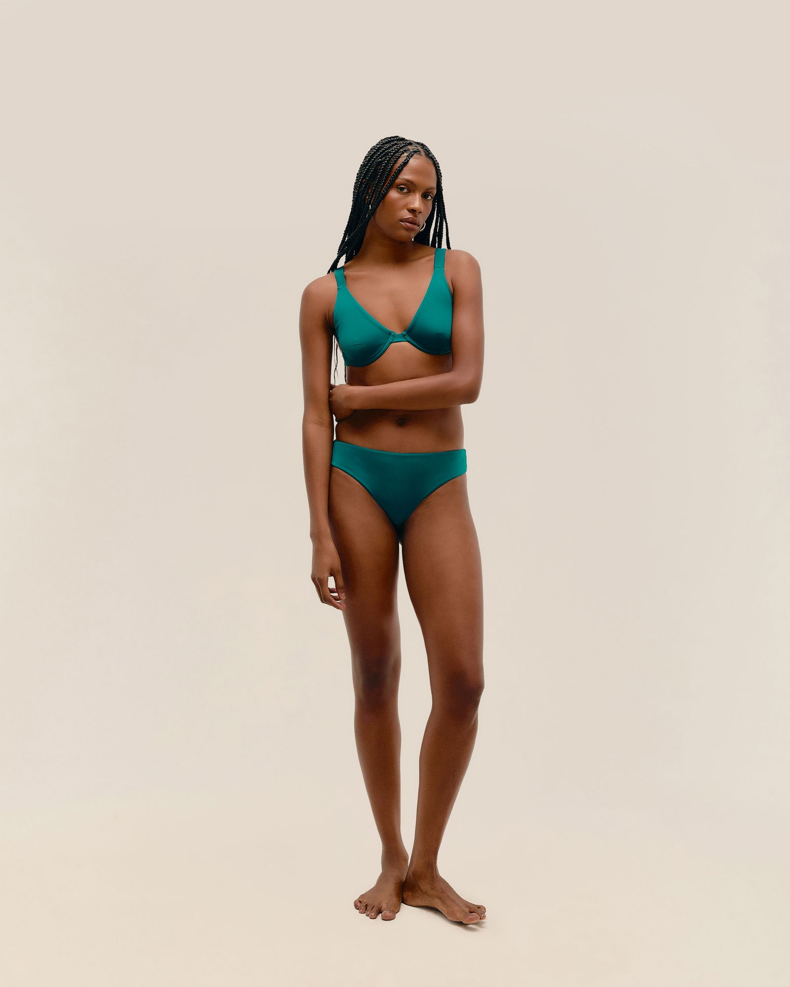 01030992_0406_1-TOP-MAR-REGULAVEL