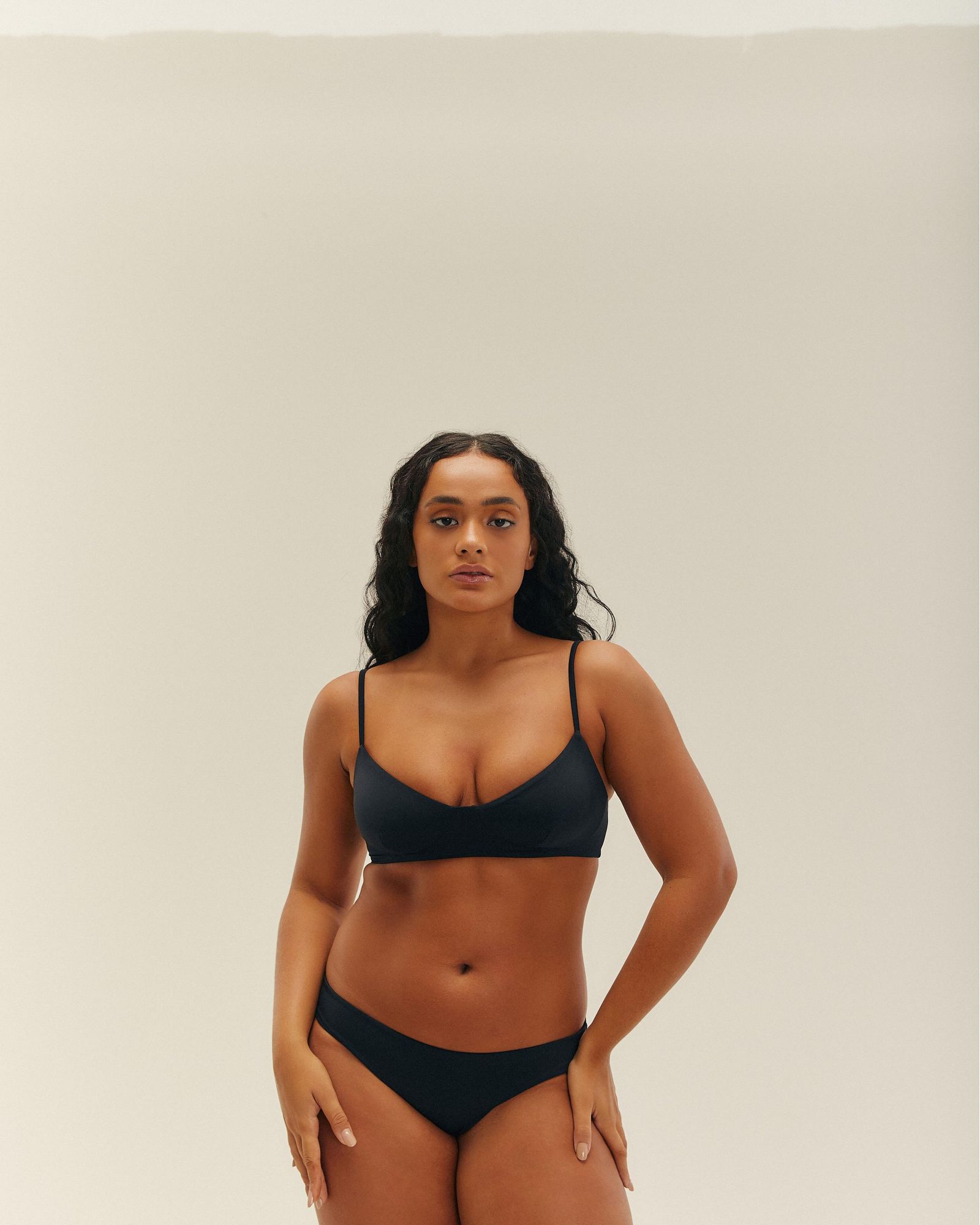 01040529_0001_7-CALCINHA-BASIC-FP