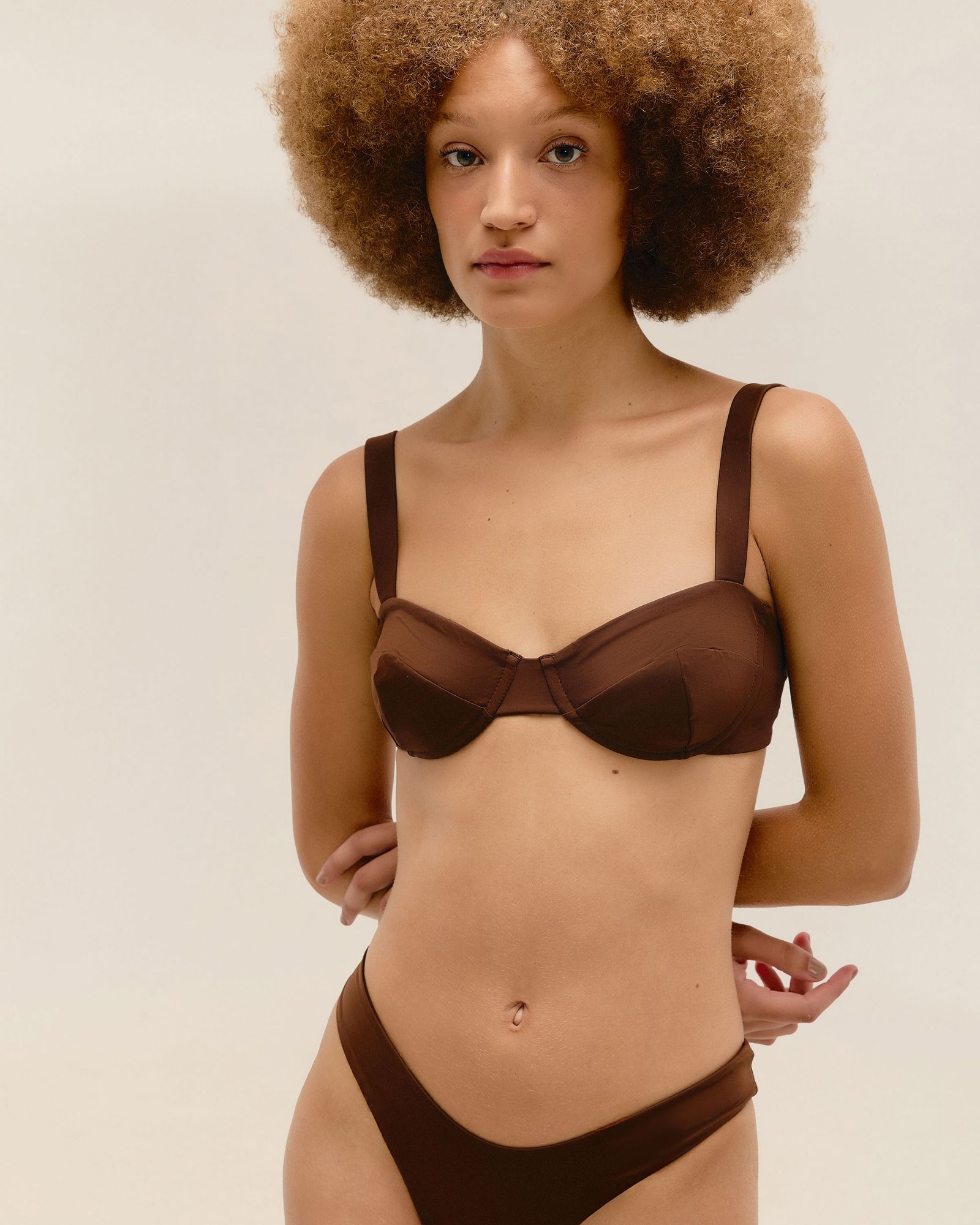 01031001_0338_4-TOP-GAIA-REGULAVEL