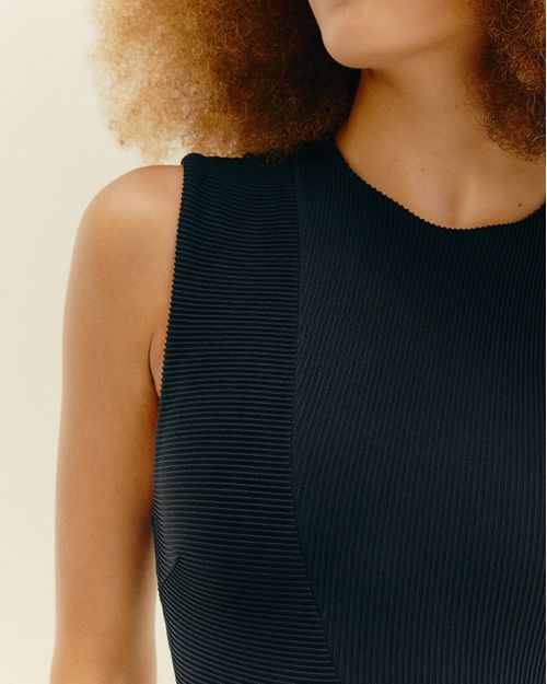 01020498_0001_1-MAIO-RECORTE-NERVURA