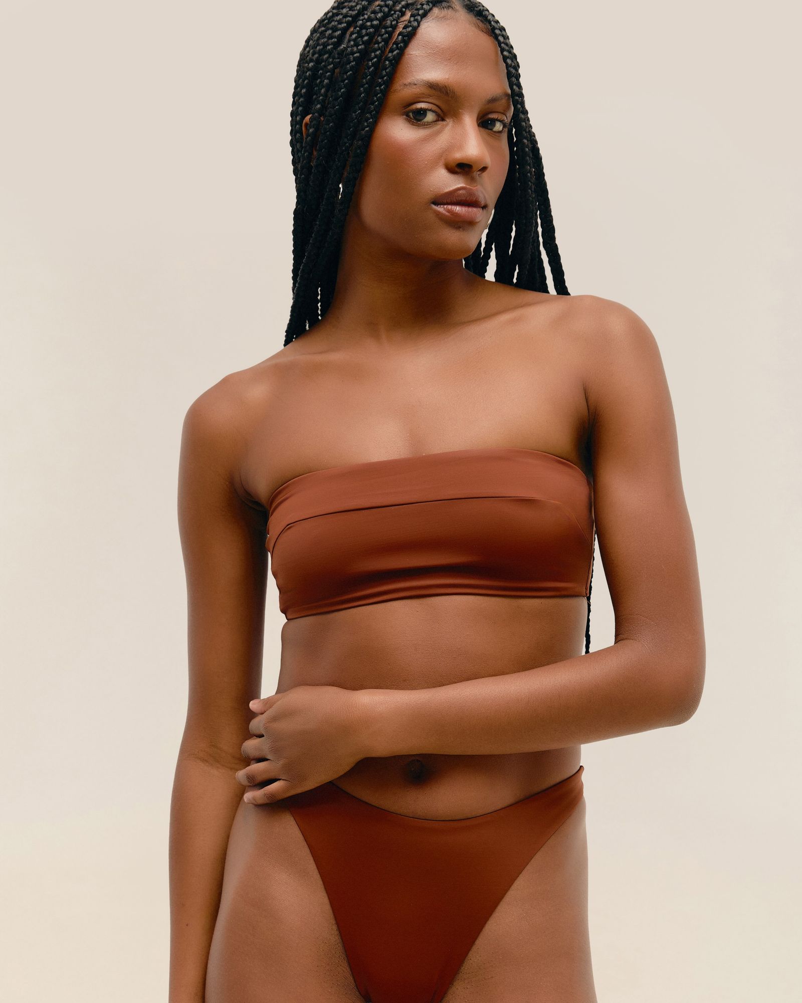 01031019_0363_4-TOP-GABI-RETO