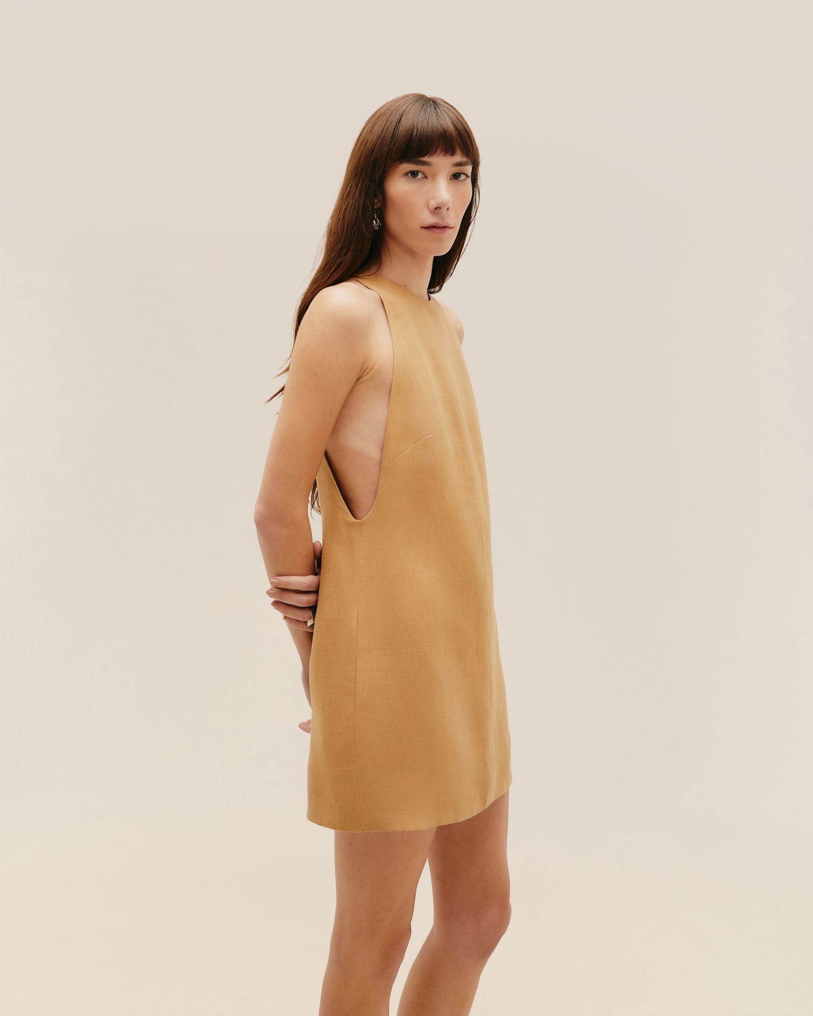 03010446_0325_3-VESTIDO-IVA-LINHO