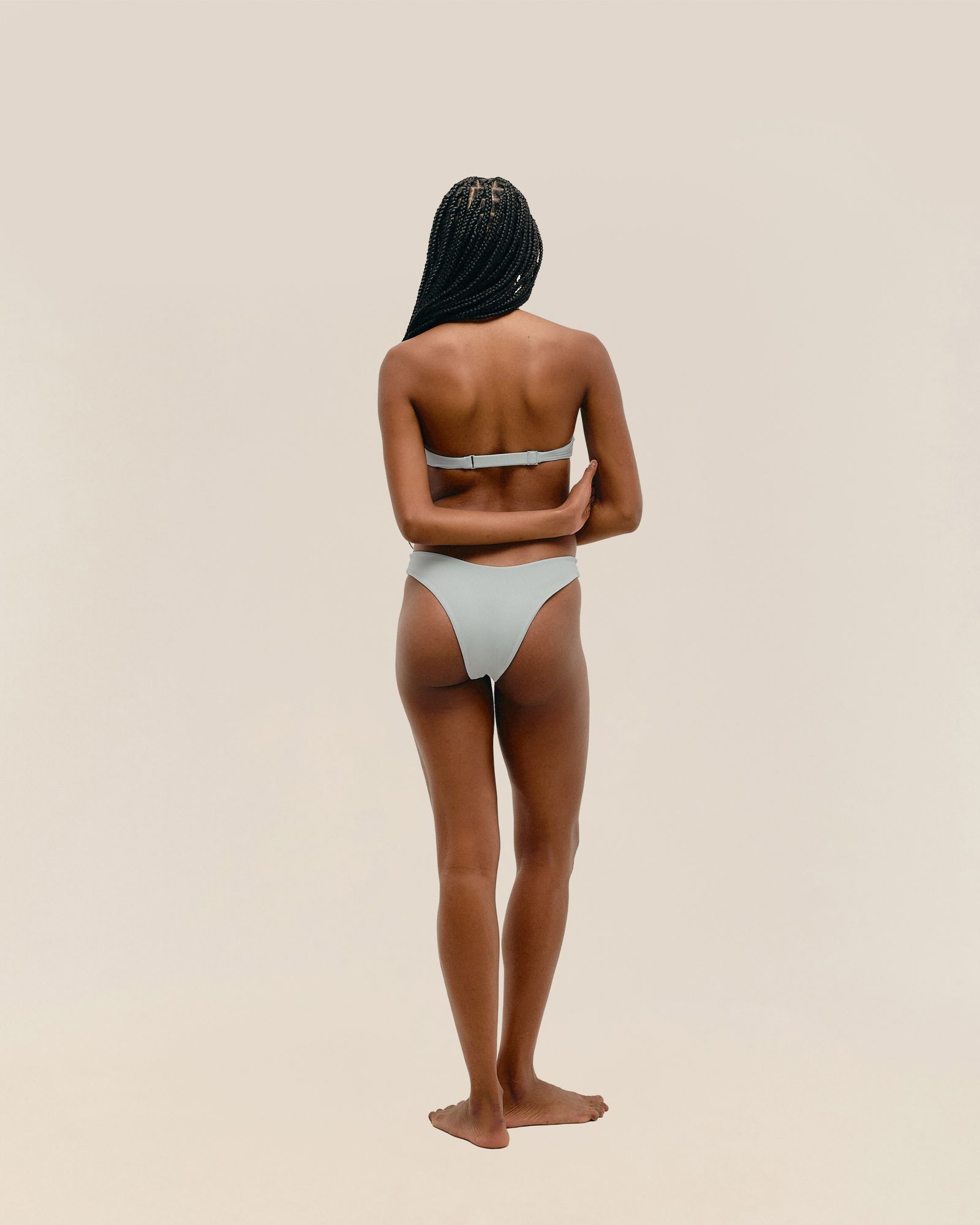 01031010_0244_4-TOP-DUDA