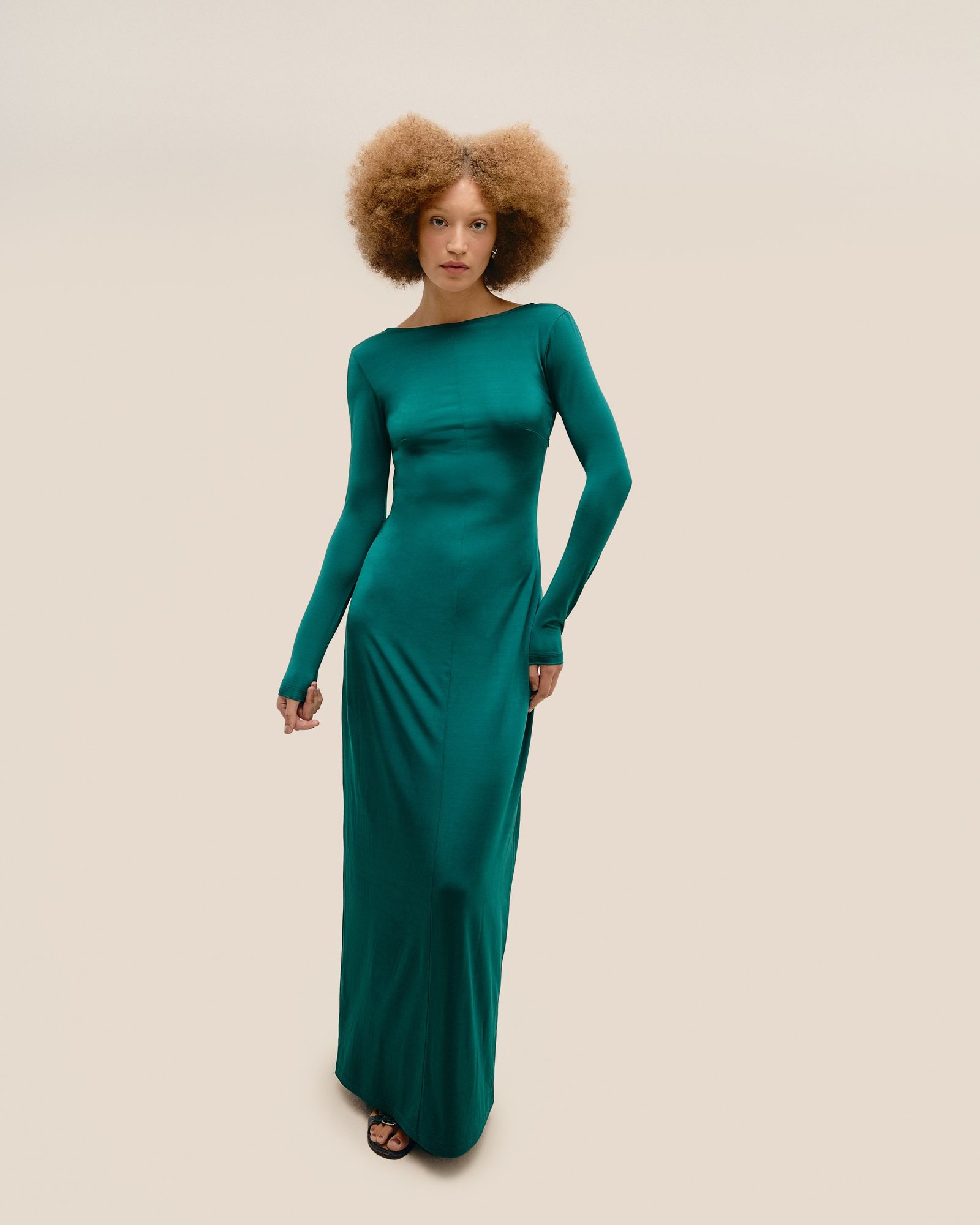 03010420_0406_6-VESTIDO-70S